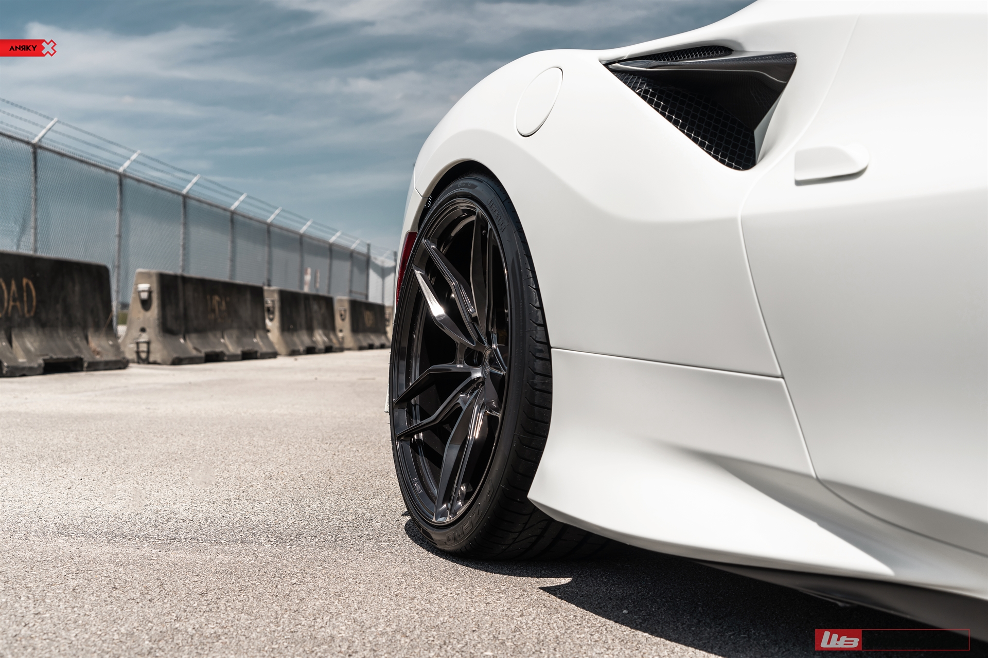 ANRKY AN11 | Ferrari F8 Tributo