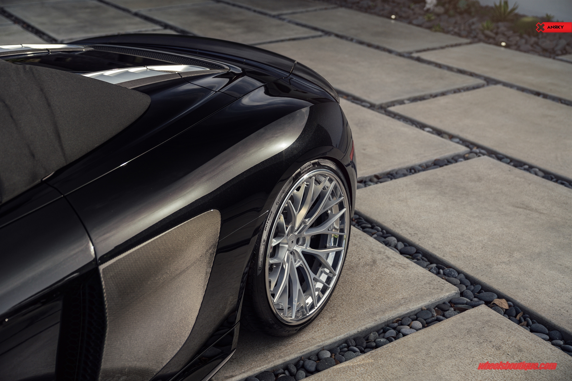 ANRKY AN30 | Audi R8 Spyder