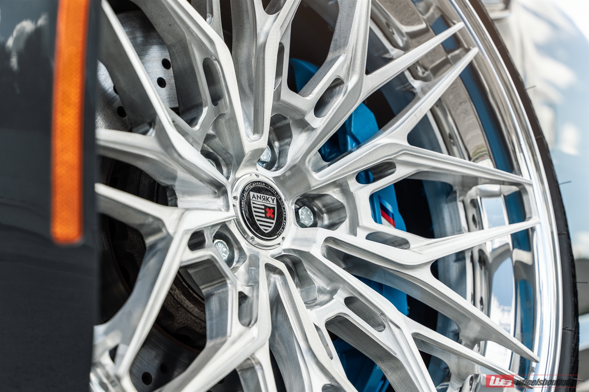 ANRKY S3-X1 | BMW M8