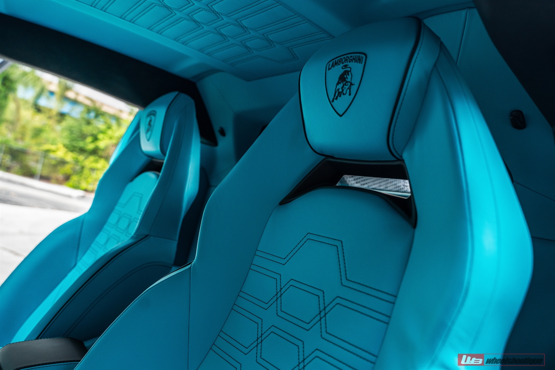 Lamborghini Revuelto – AN39 SeriesTHREE