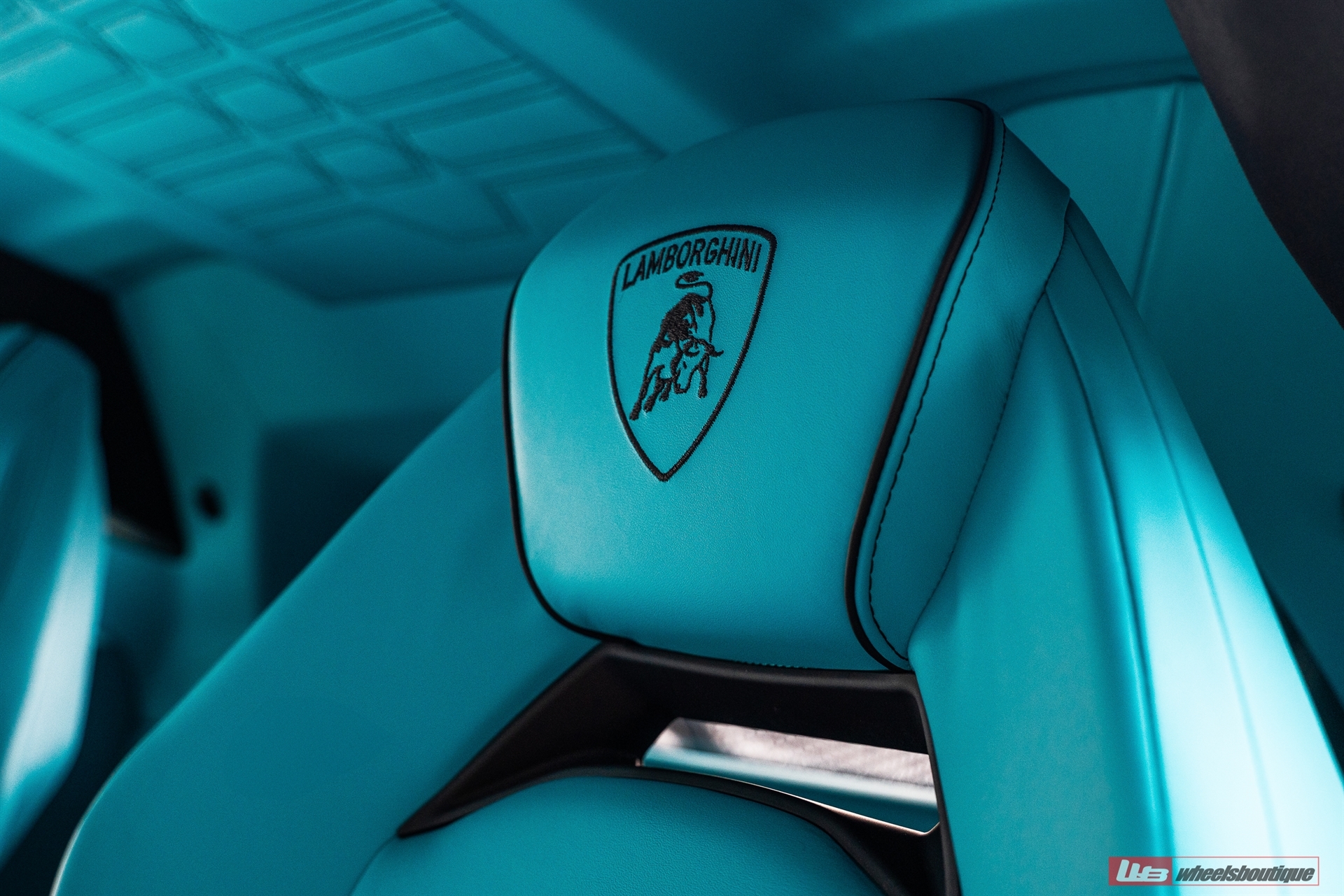 Lamborghini Revuelto – AN39 SeriesTHREE