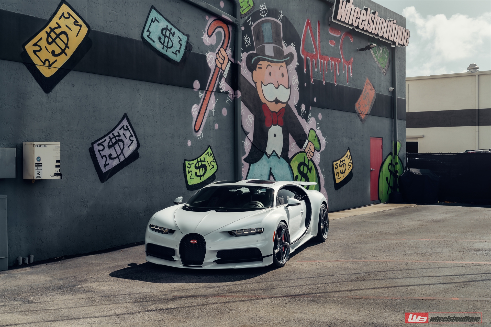 Bugatti Chiron | on ANRKY XR-105 | Mirror Polished Smoke