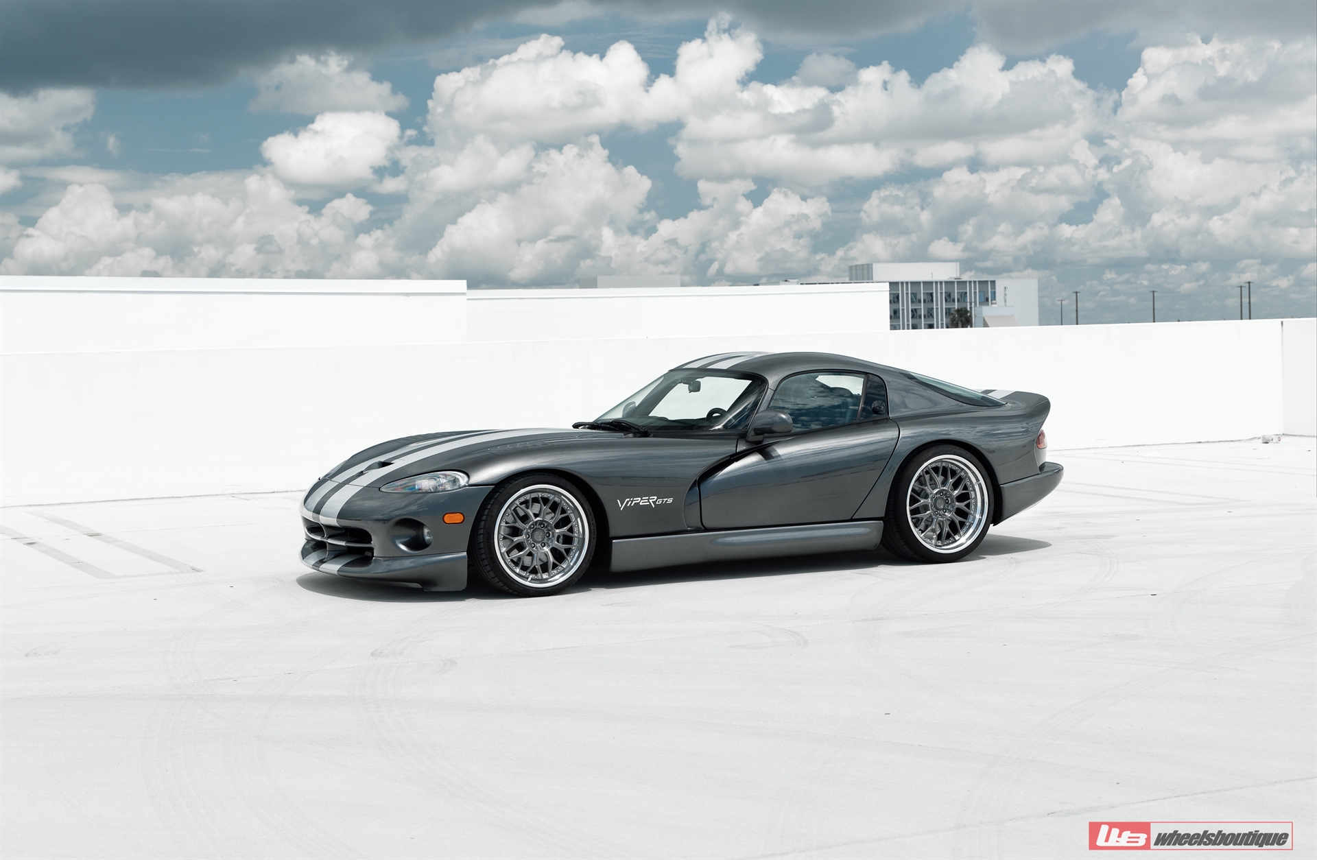 ANRKY RS1 | Dodge Viper GTS