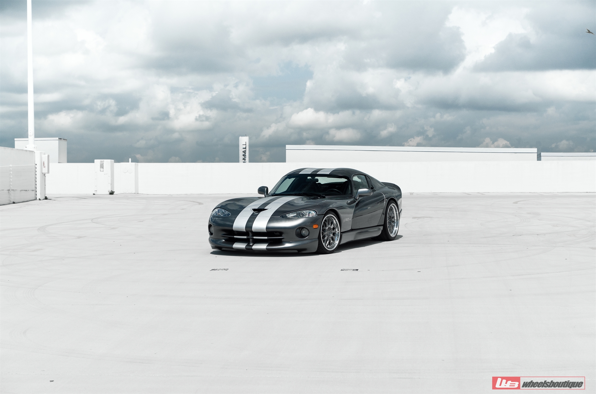 ANRKY RS1 | Dodge Viper GTS