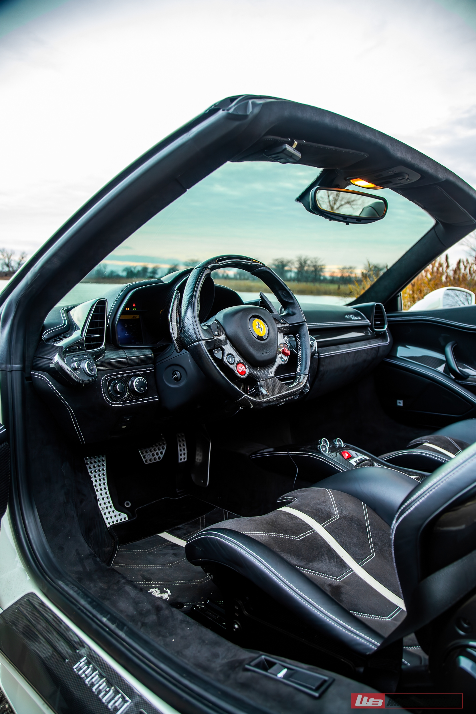 Ferrari 458 Spyder on ANRKY XR-205