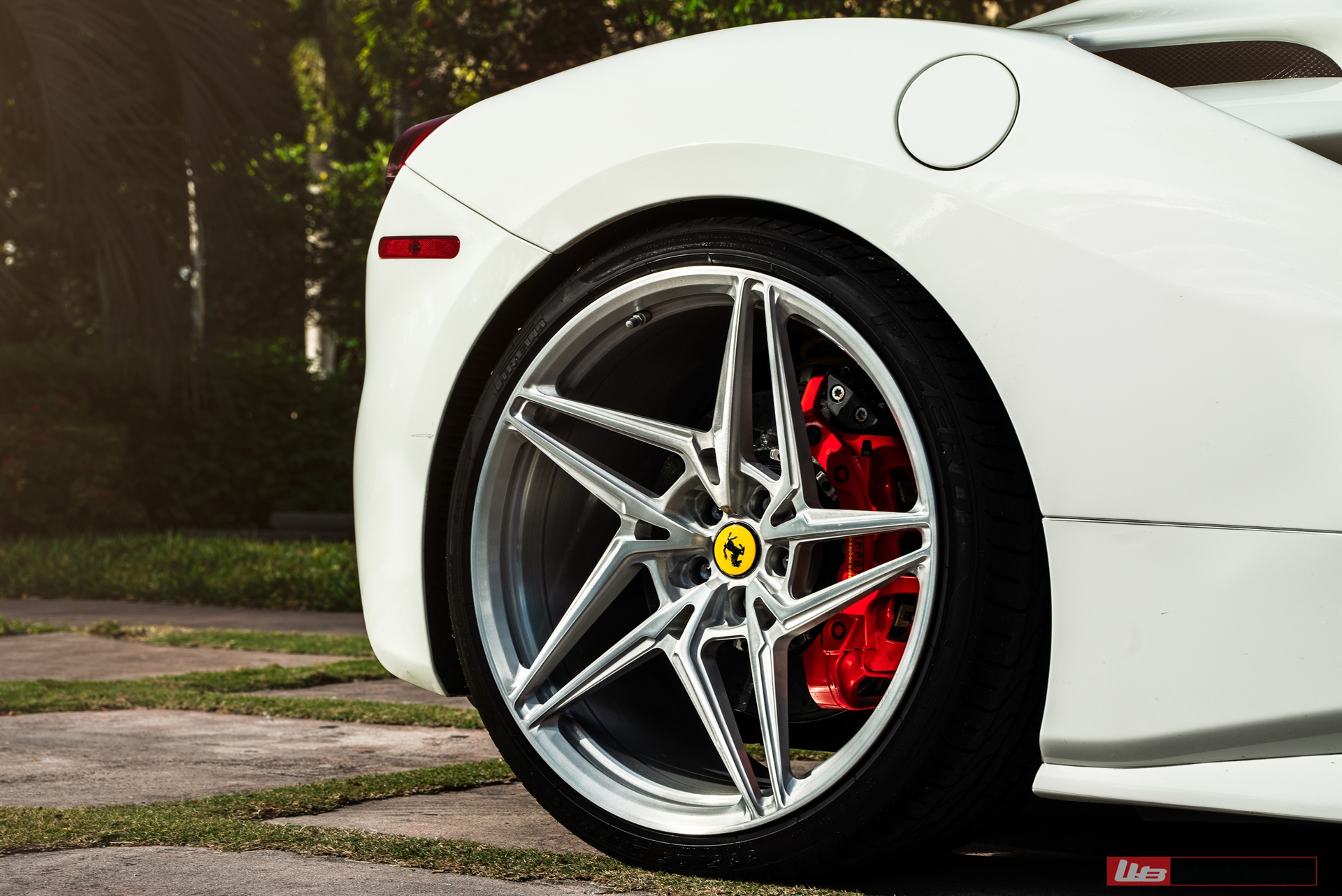 Ferrari 488 GTB | Bianco Fuji | on ANRKY S1-X3 | Brushed Clear