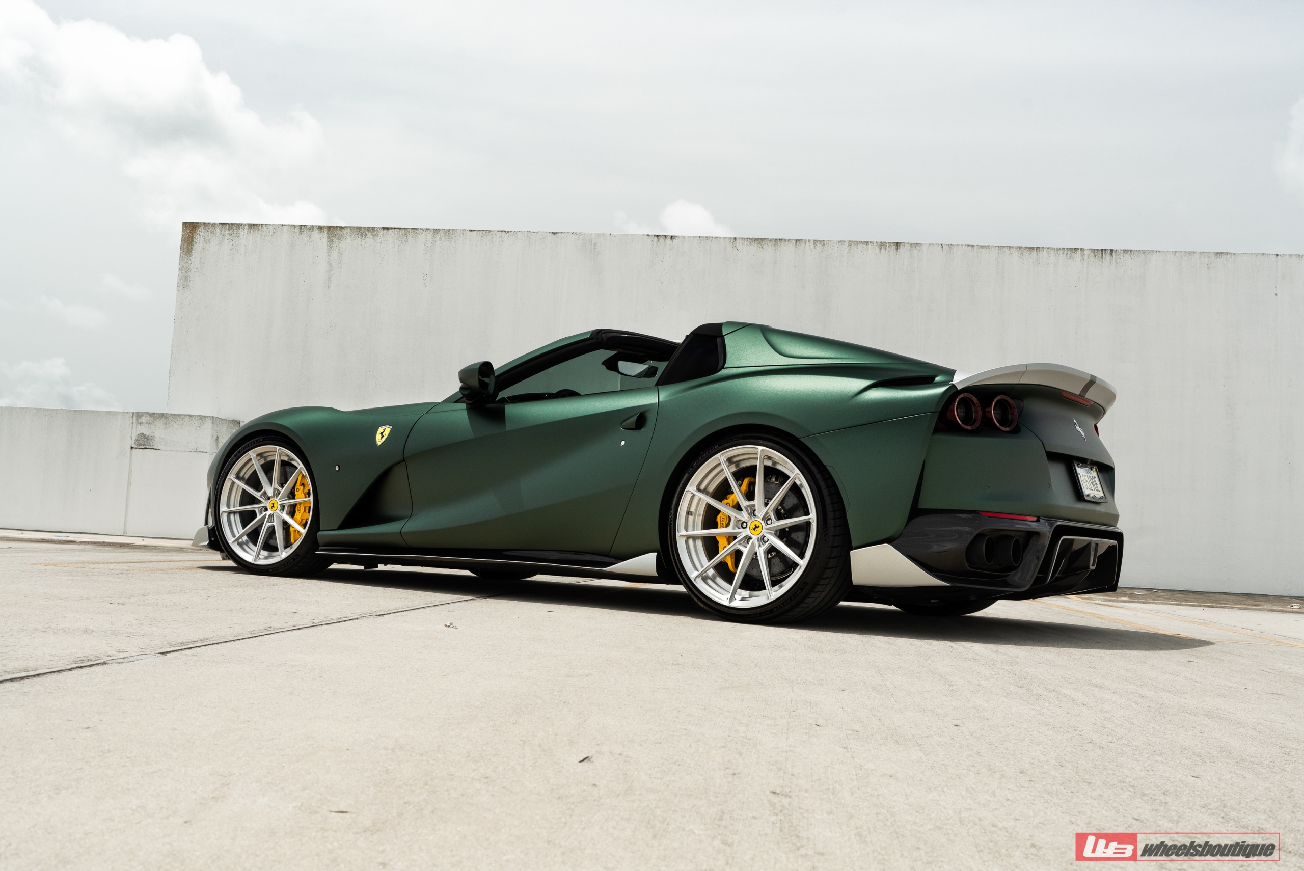 Ferrari 812 GTS – AN28 SeriesTWO