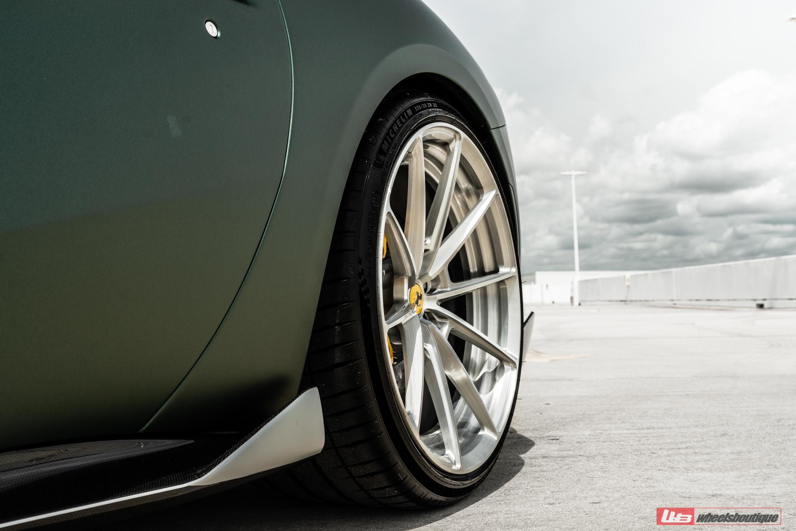 Ferrari 812 GTS – AN28 SeriesTWO