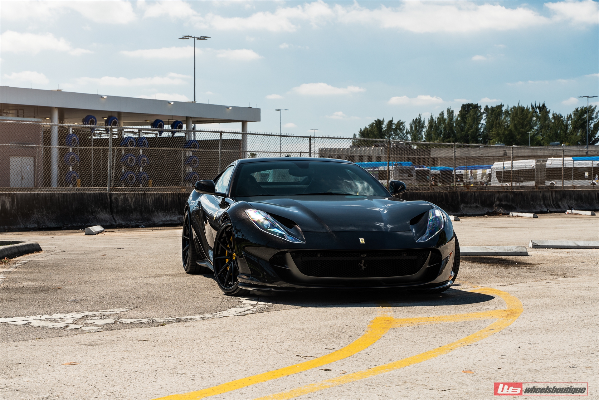 ANRKY AN38 | Ferrari 812 Superfast 3