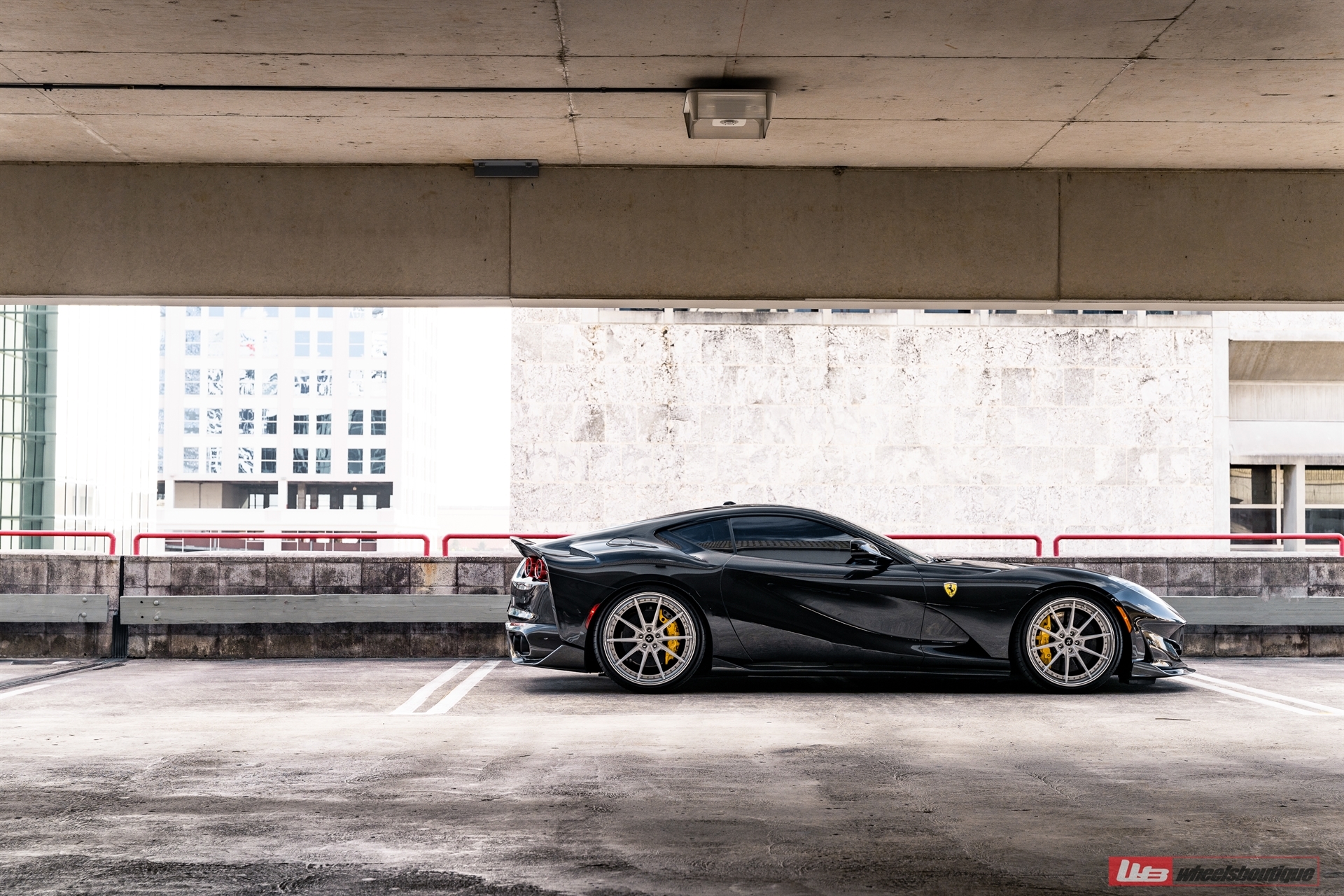 ANRKY AN38 | Ferrari 812 Superfast 2