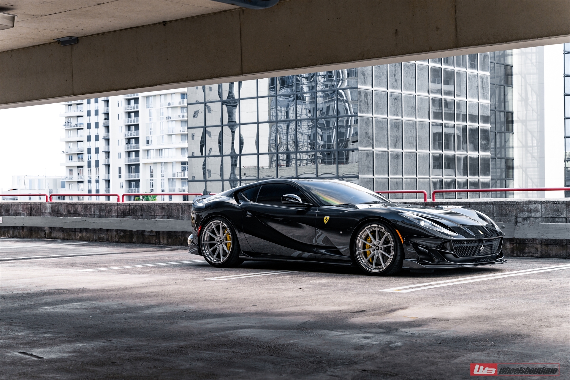 ANRKY AN38 | Ferrari 812 Superfast 2