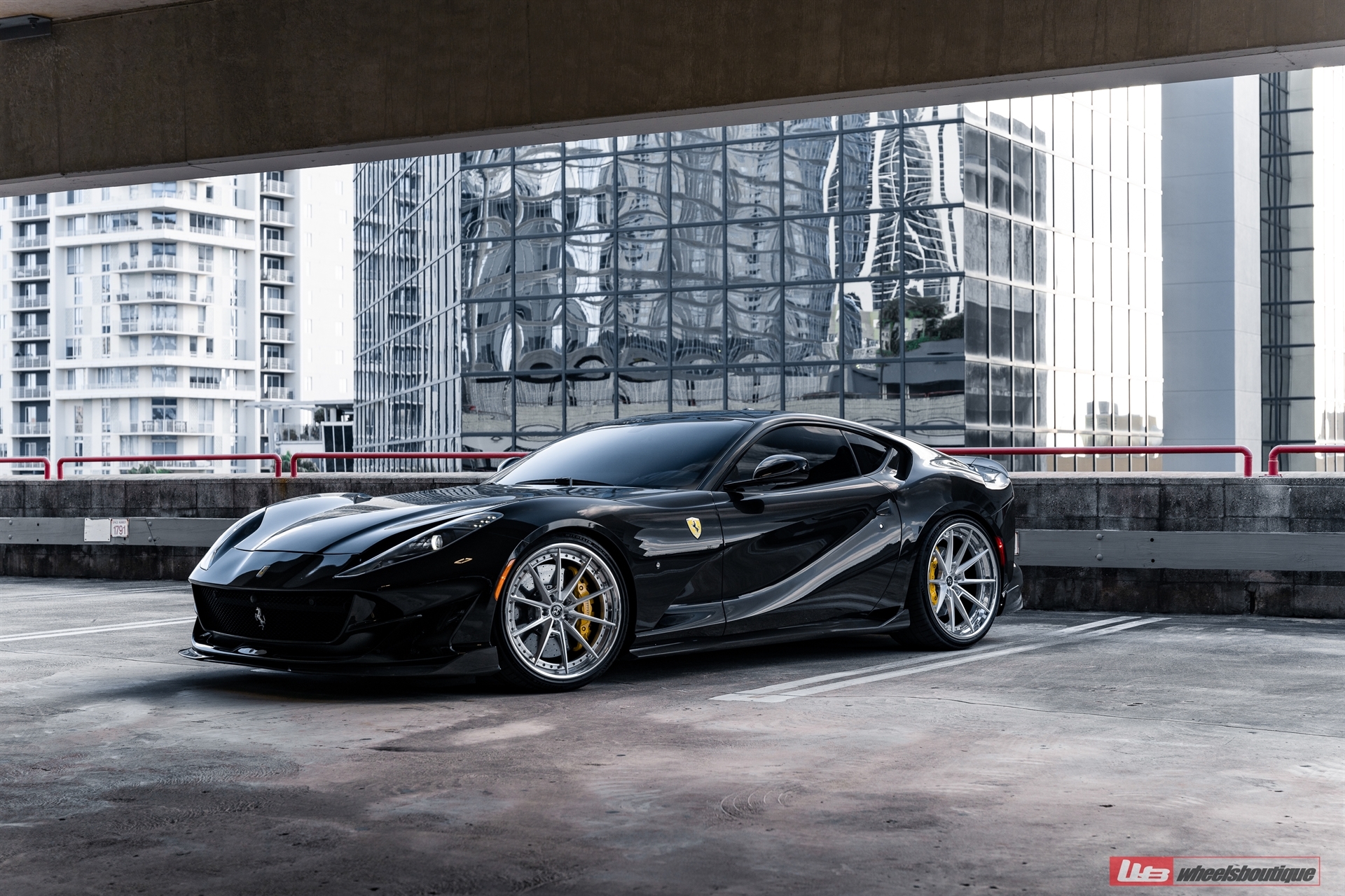 ANRKY AN38 | Ferrari 812 Superfast 2