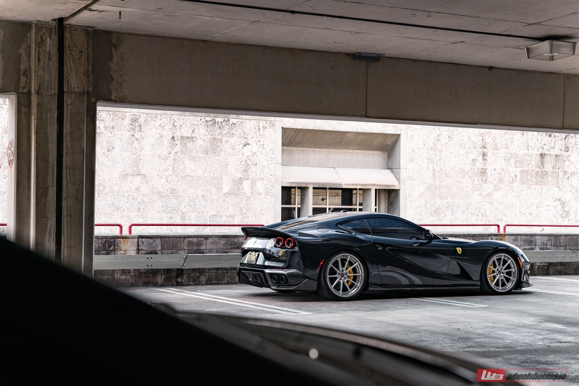 ANRKY AN38 | Ferrari 812 Superfast 2