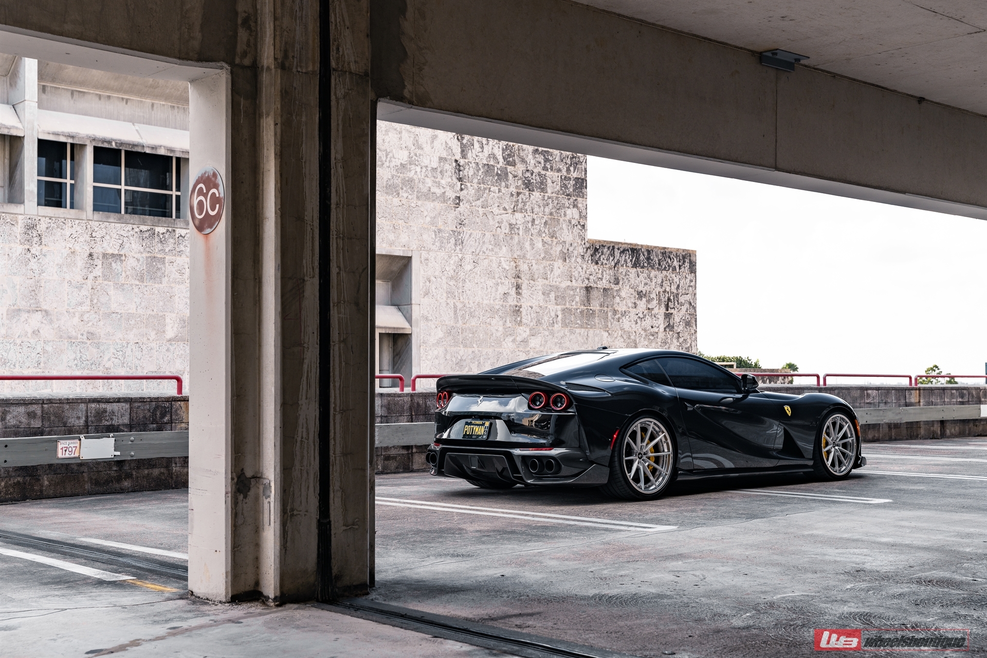 ANRKY AN38 | Ferrari 812 Superfast 2