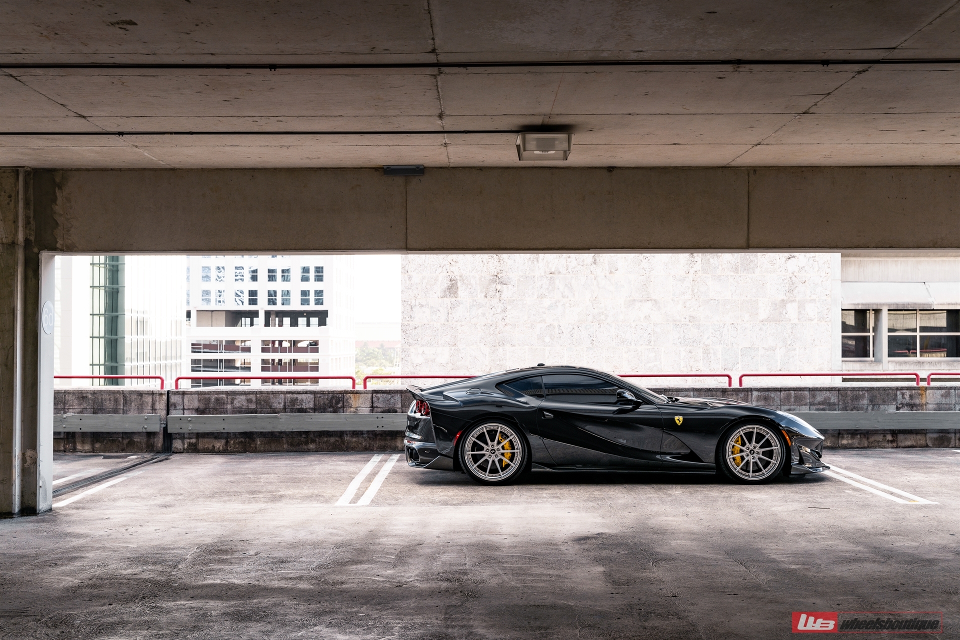 ANRKY AN38 | Ferrari 812 Superfast 2