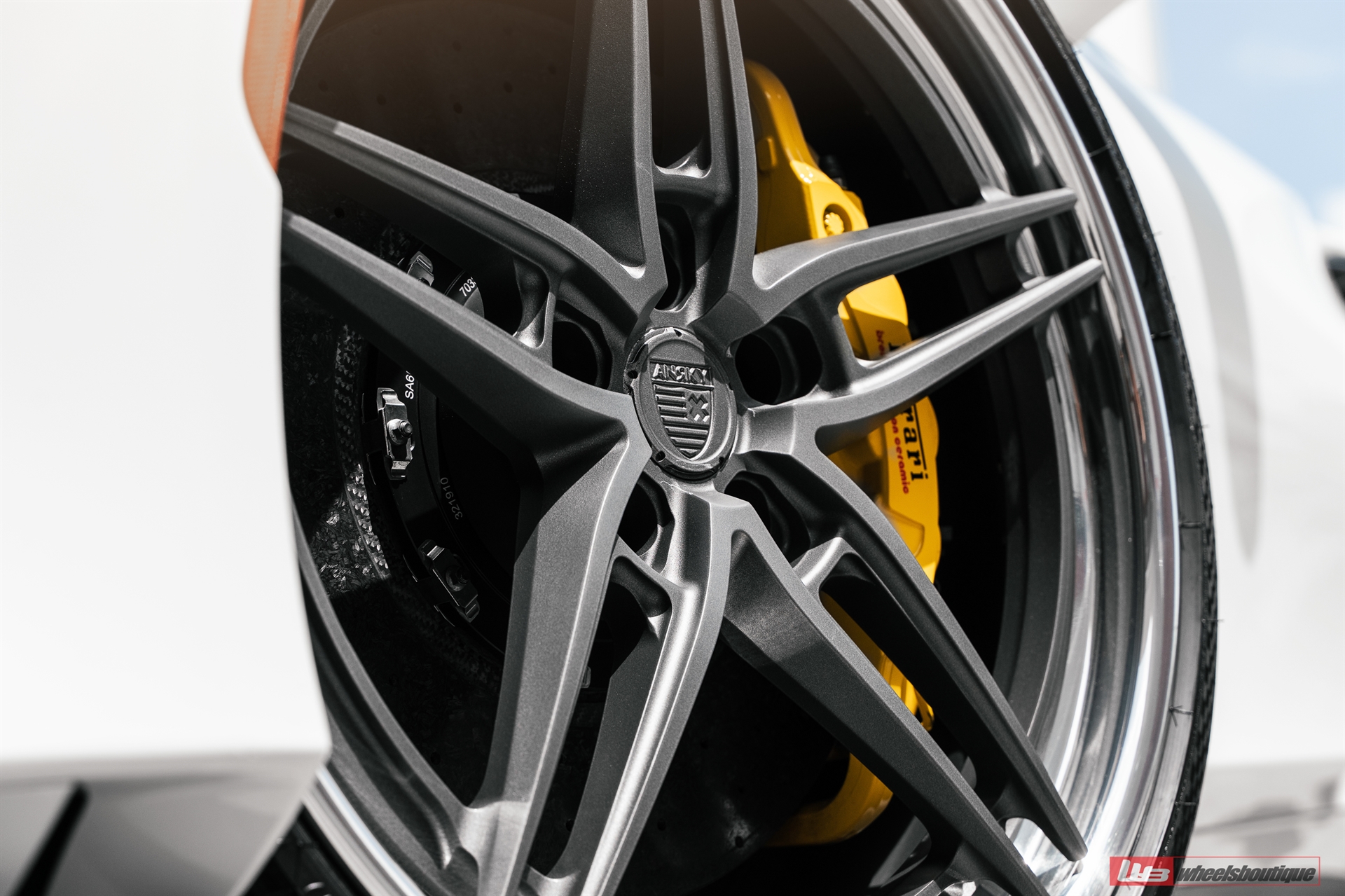 ANRKY AN37 | Ferrari F8 Tributo