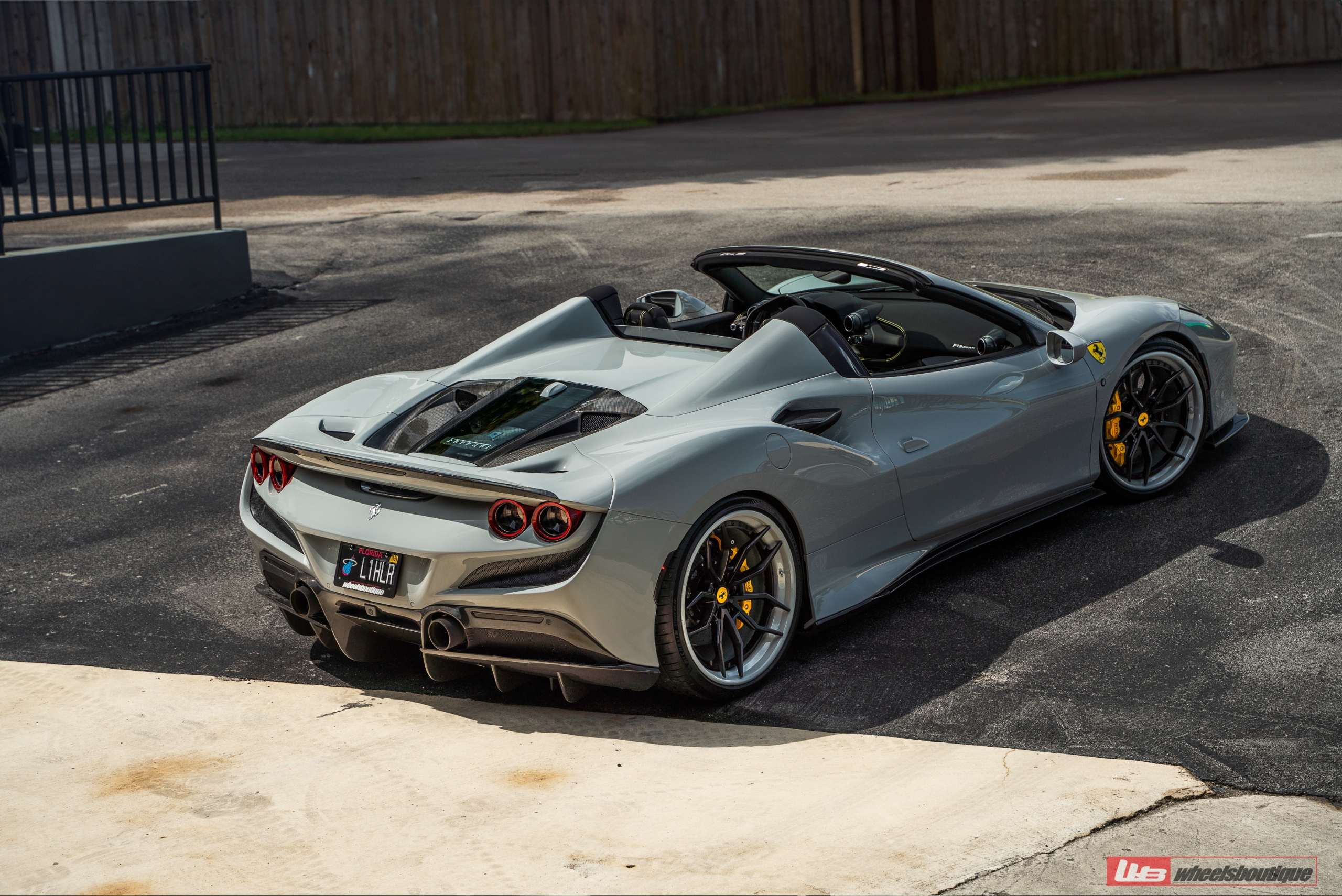 Ferrari F8 Tributo Spider – AN31 SeriesTHREE