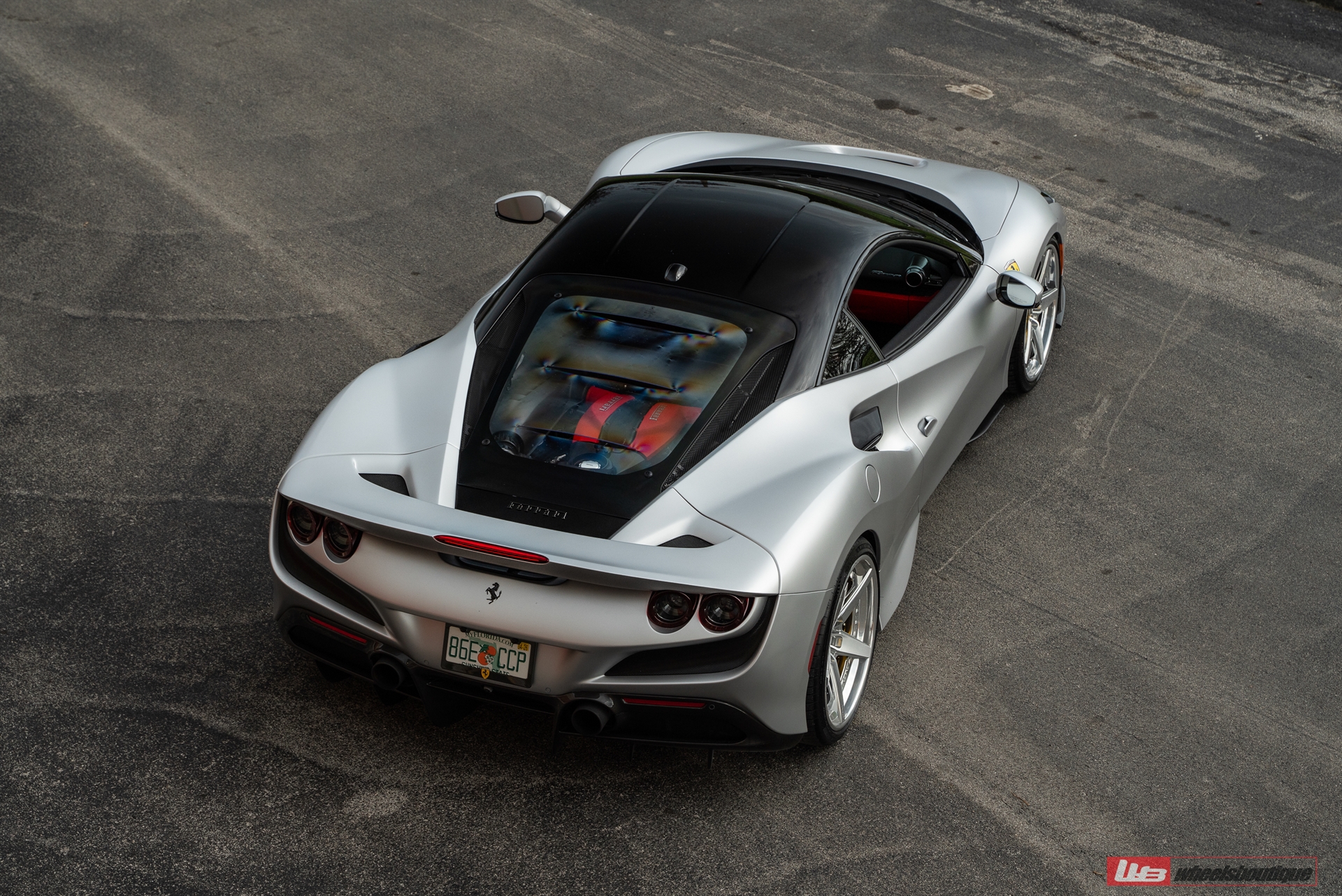 Ferrari F8 on ANRKY RS5.3 RETROSeries