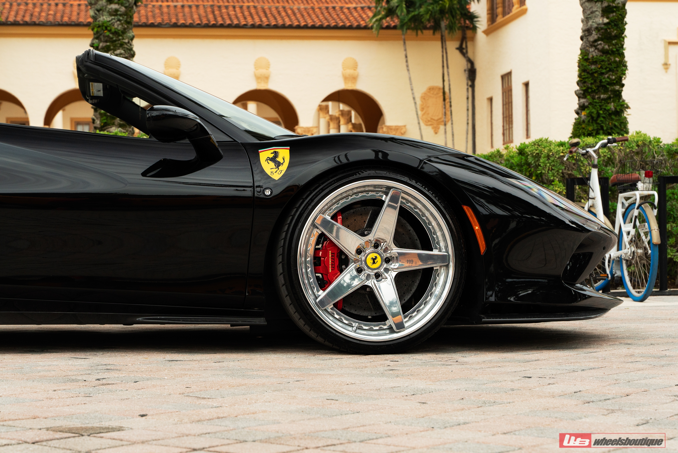 Ferrari F8 Tributo Spider – RETROSeries RS5.3