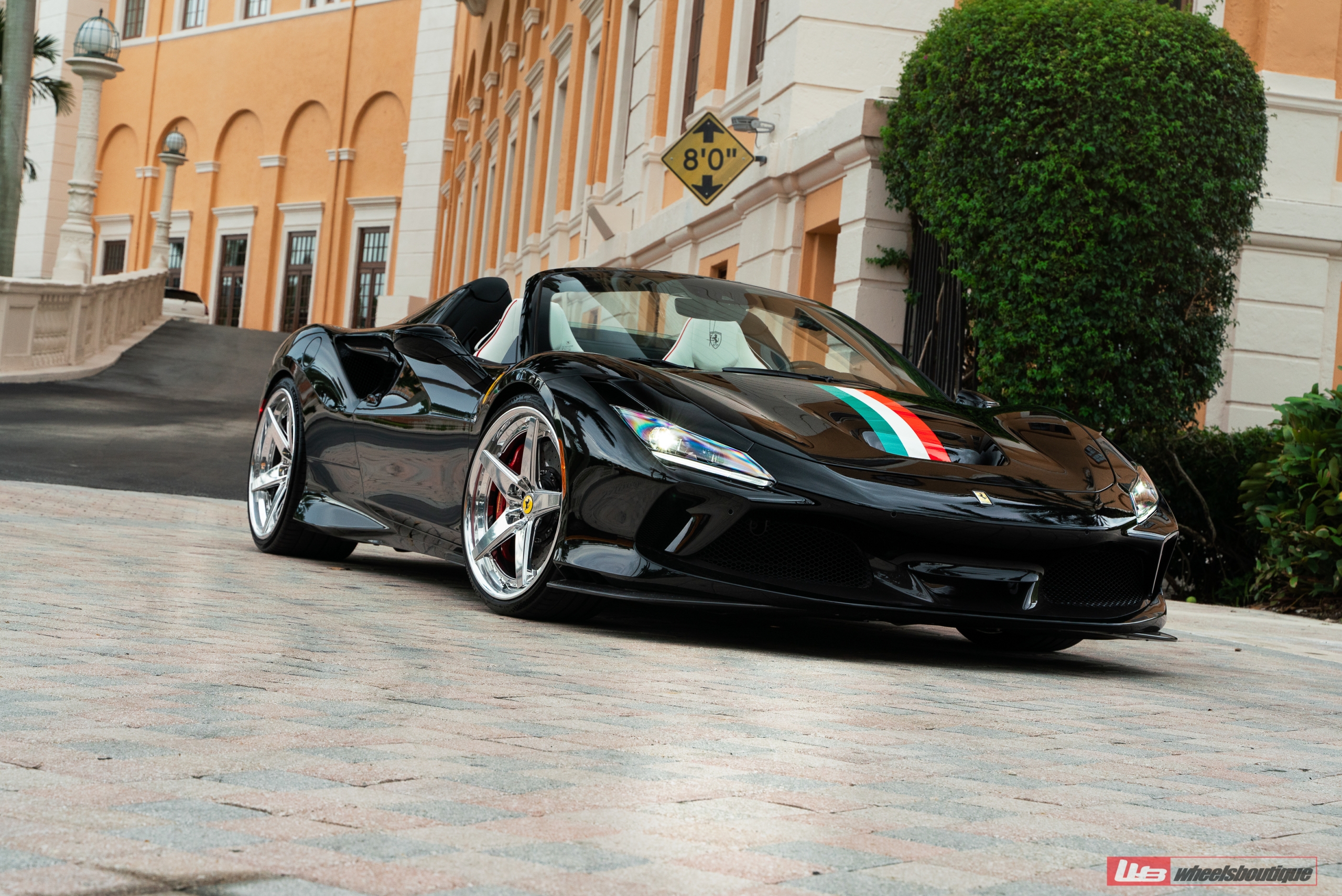 Ferrari F8 Tributo Spider – RETROSeries RS5.3