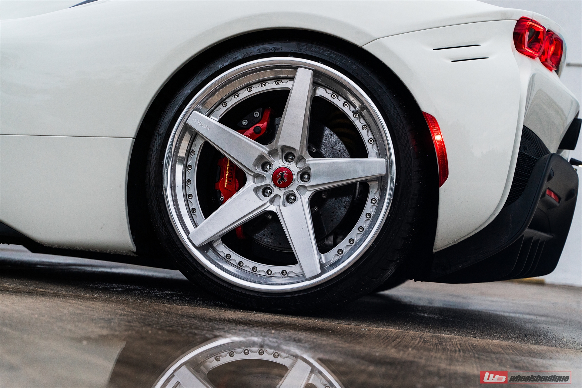 Ferrari SF90 Spider | Bianco Avus | on ANRKY RS5.3 | Brushed Clear