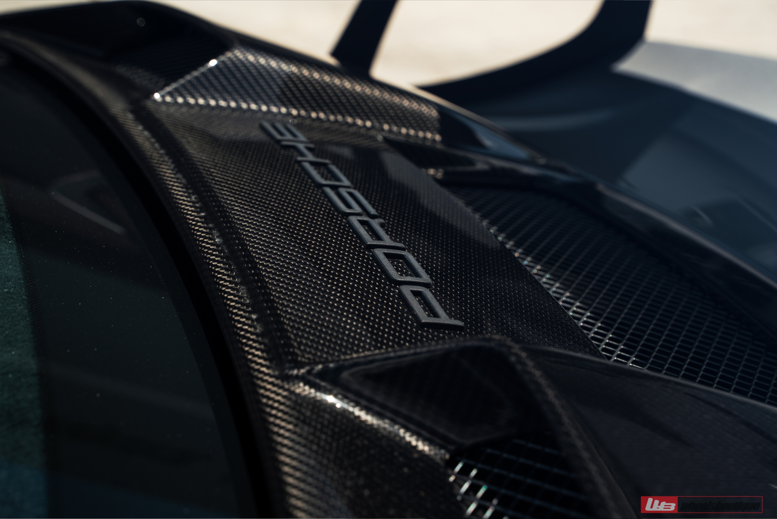 Porsche GT2RS – SeriesTWO AN20+AeroSPORT