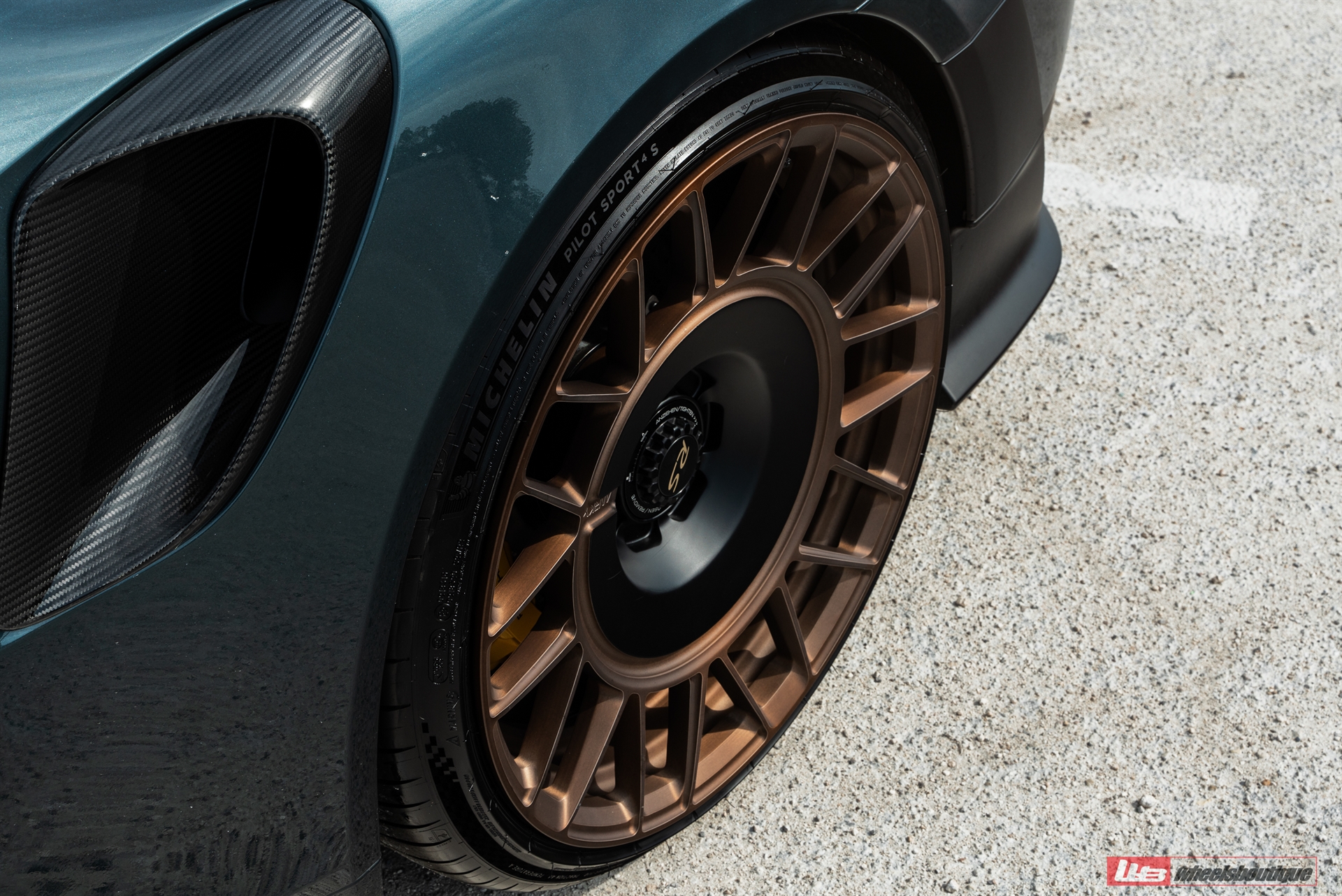 Porsche GT2RS – AN20 AeroSPort