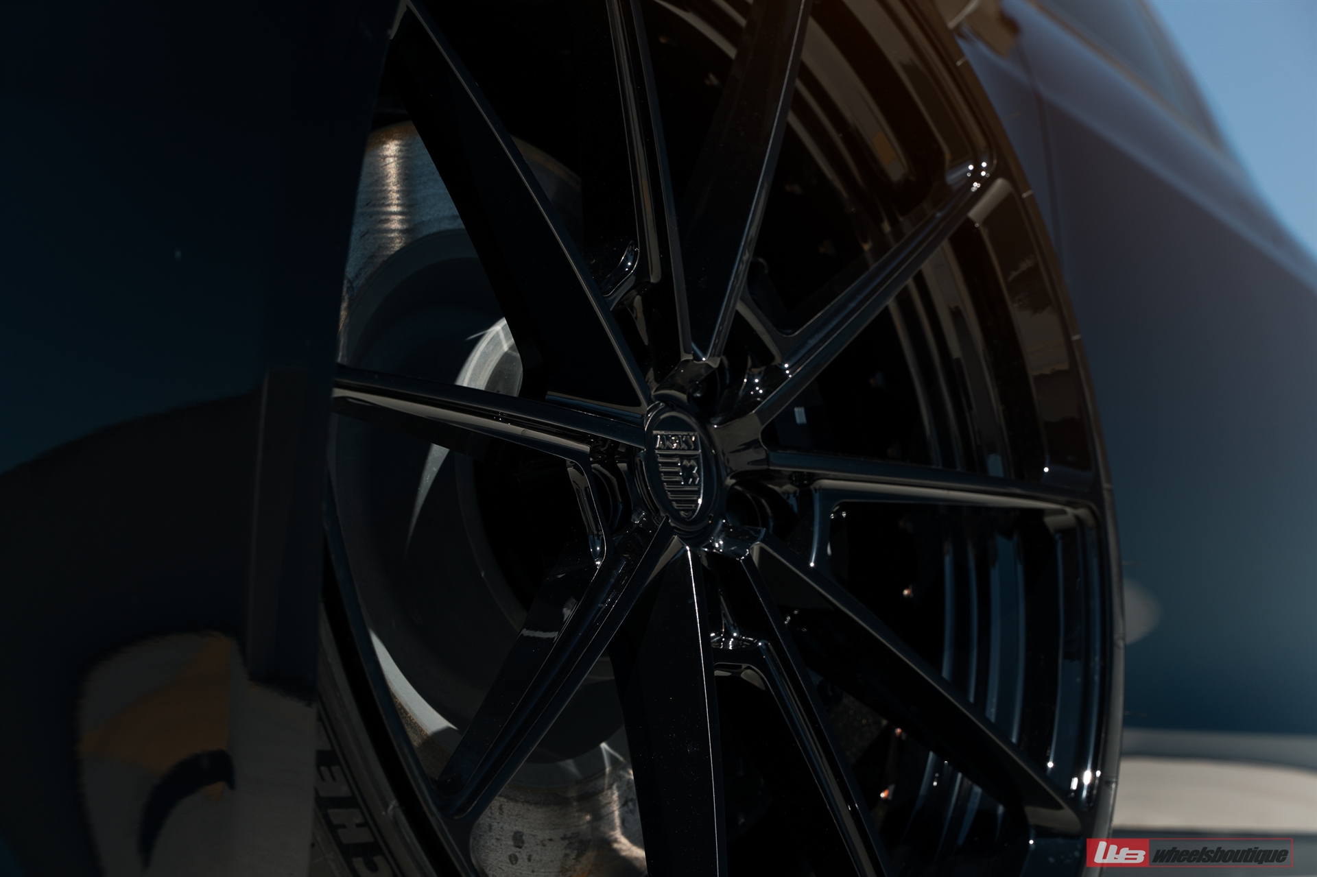 ANRKY AN28 | Tesla Model S Plaid 1