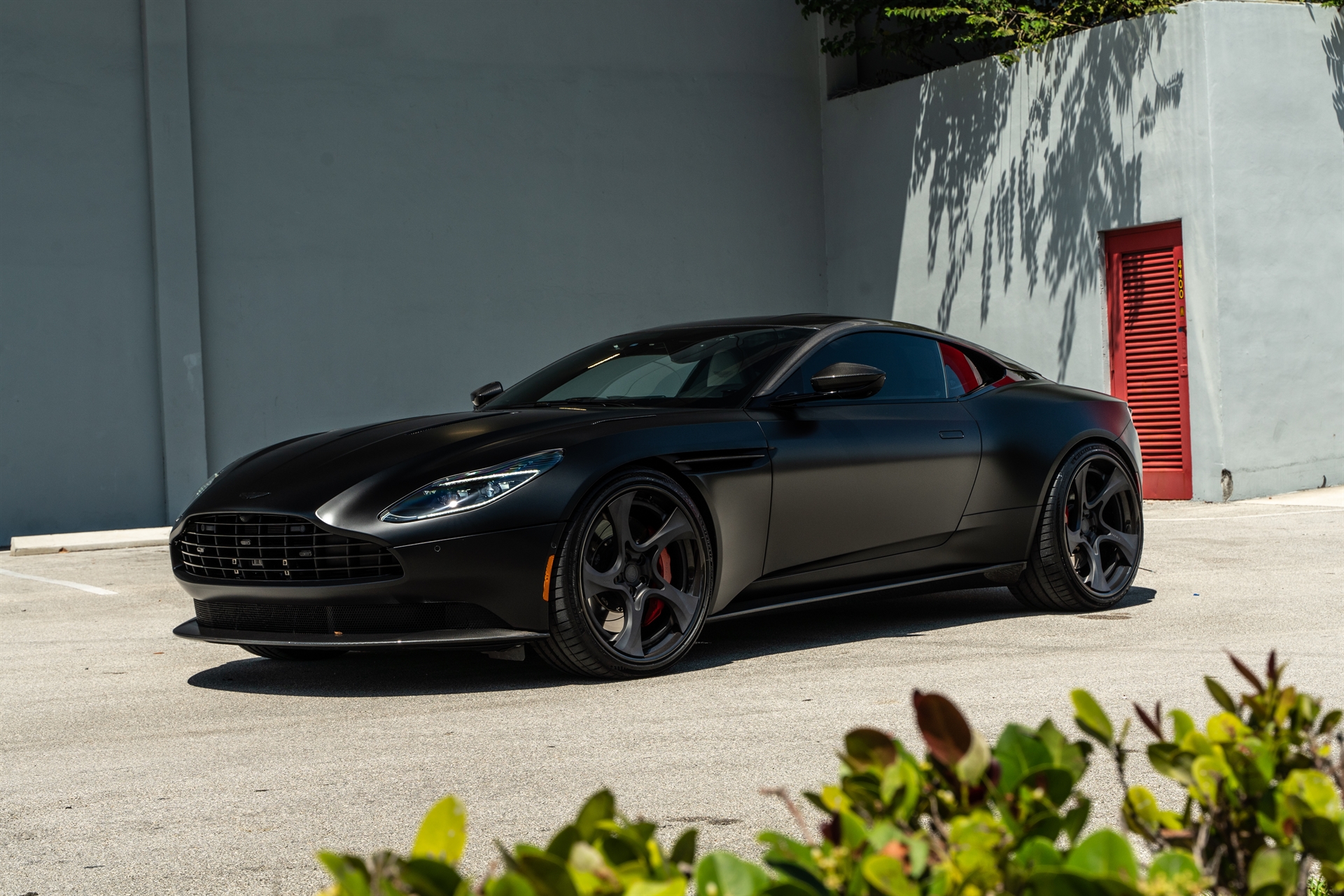 Aston Martin | Satin Jet Black | on ANRKY XR-305 | Satin Mirror Polished Smoke