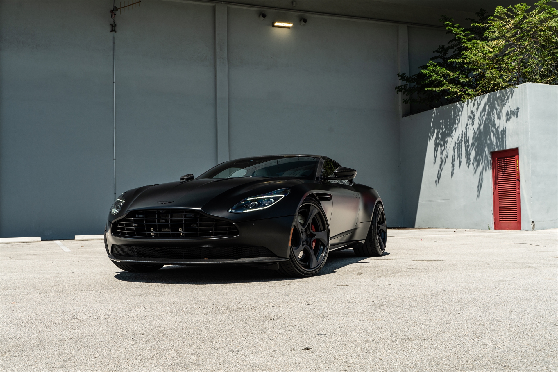 Aston Martin | Satin Jet Black | on ANRKY XR-305 | Satin Mirror Polished Smoke