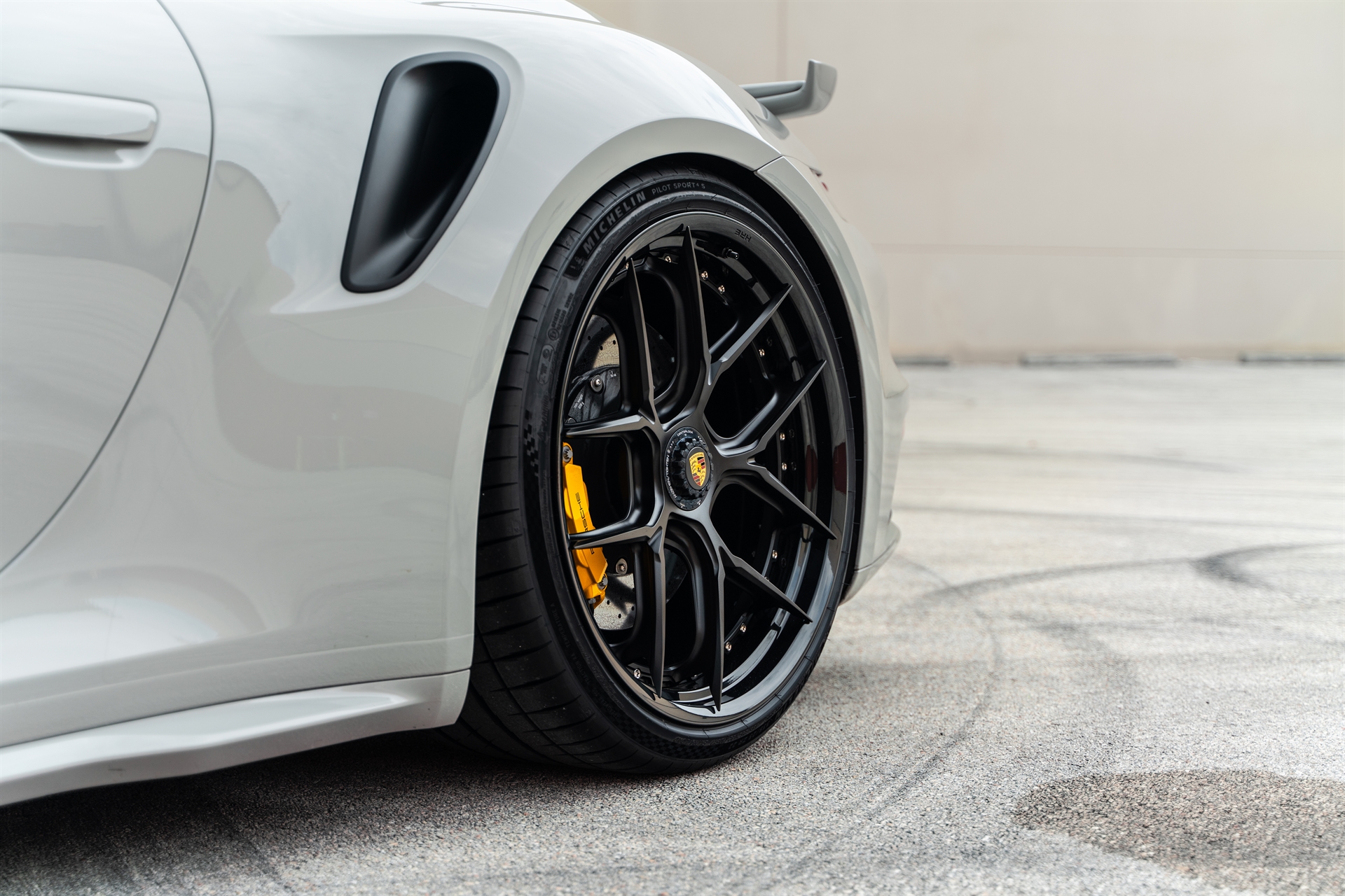 HRE S101SC | Porsche 992 Turbo S Cabriolet 1