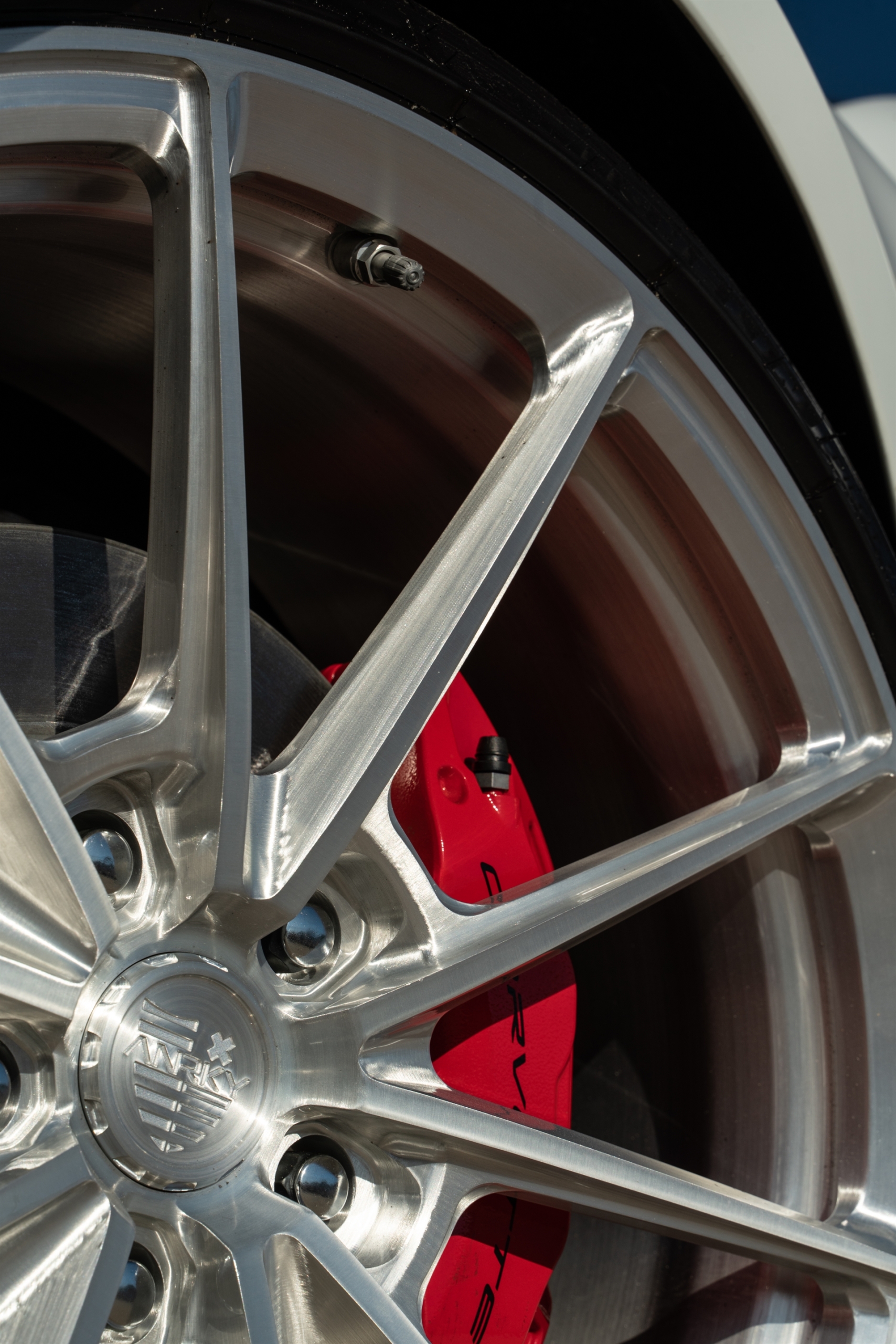 Chevrolet Corvette C8 | Artic Wight | on ANRKY AN12 | Brushed Clear