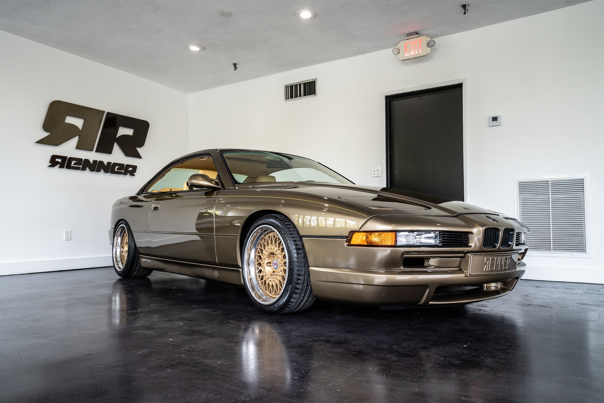 BMW G15 M850i on HRE P101 & Renner Projekt 8 (E31) on HRE Vintage 501