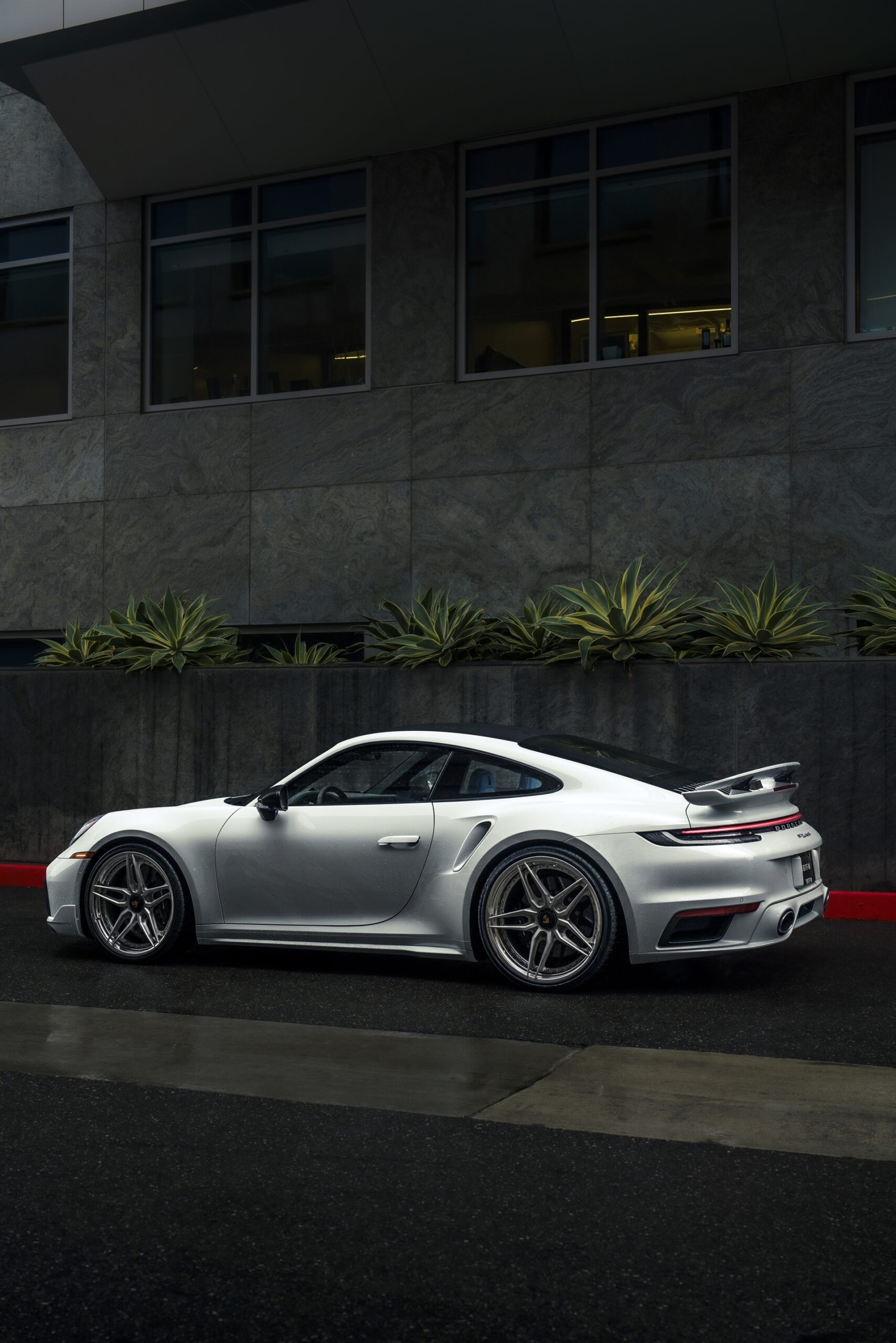HRE S107SC | Porsche 992 Turbo S 4