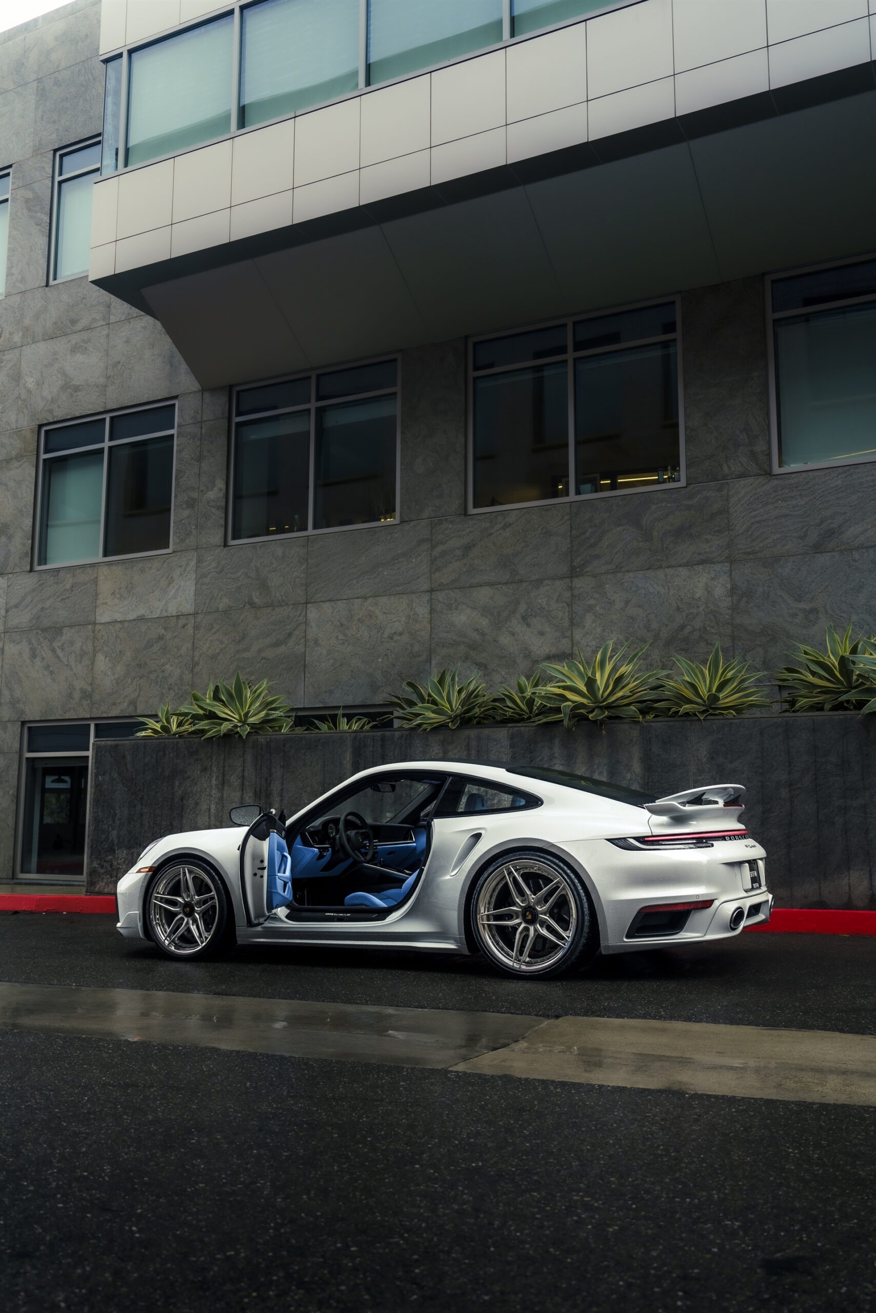 HRE S107SC | Porsche 992 Turbo S 4