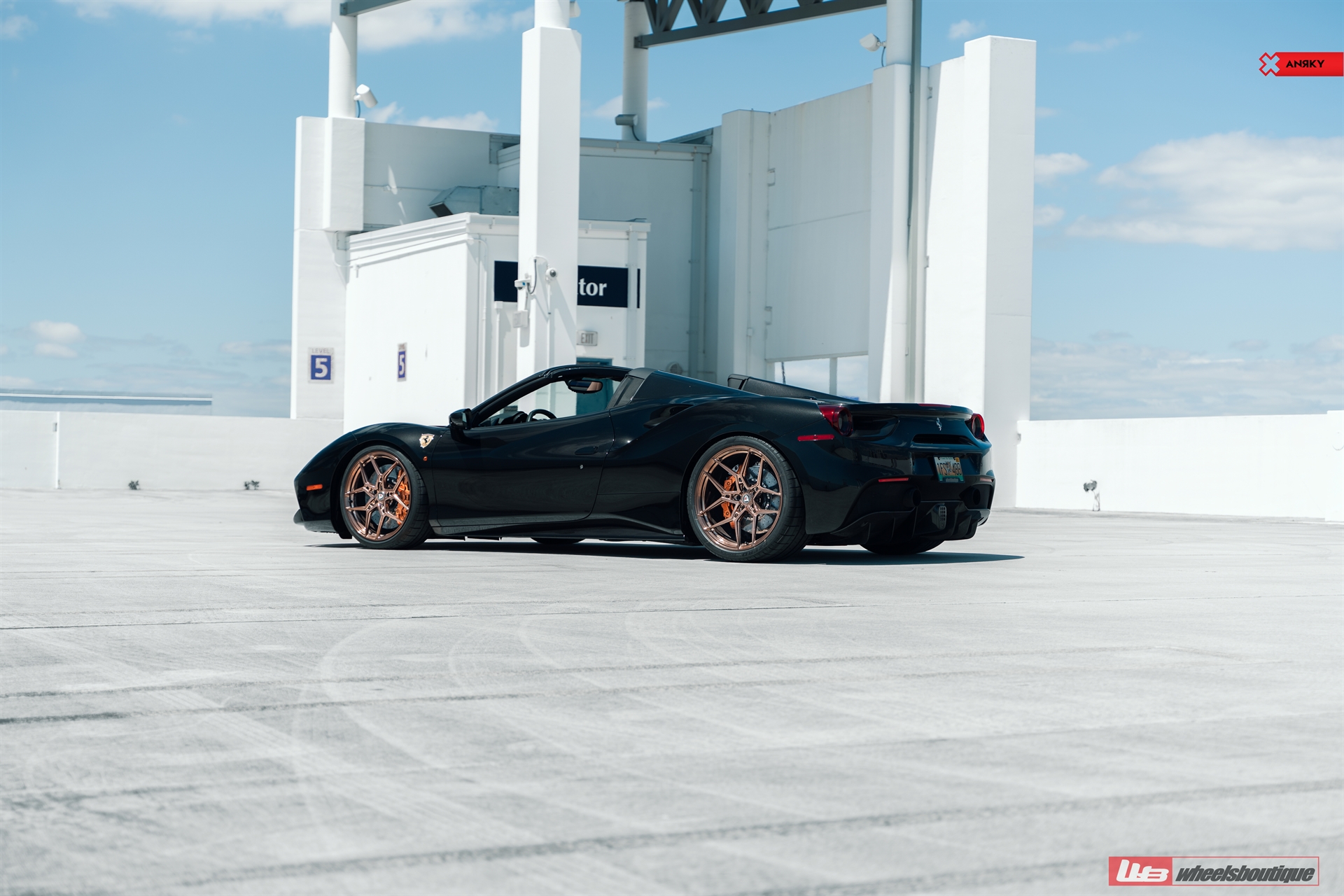 Ferrari 488 Spider | Nero | on ANRKY S1-X4 | Polished Bronze