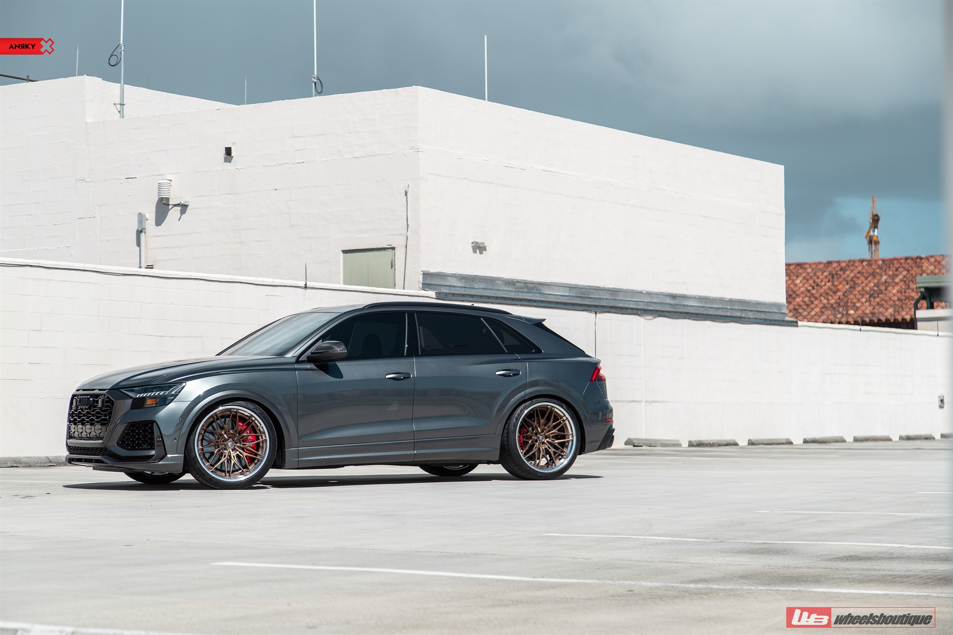 AUDI RSQ8 ON ANRKY S3-X1