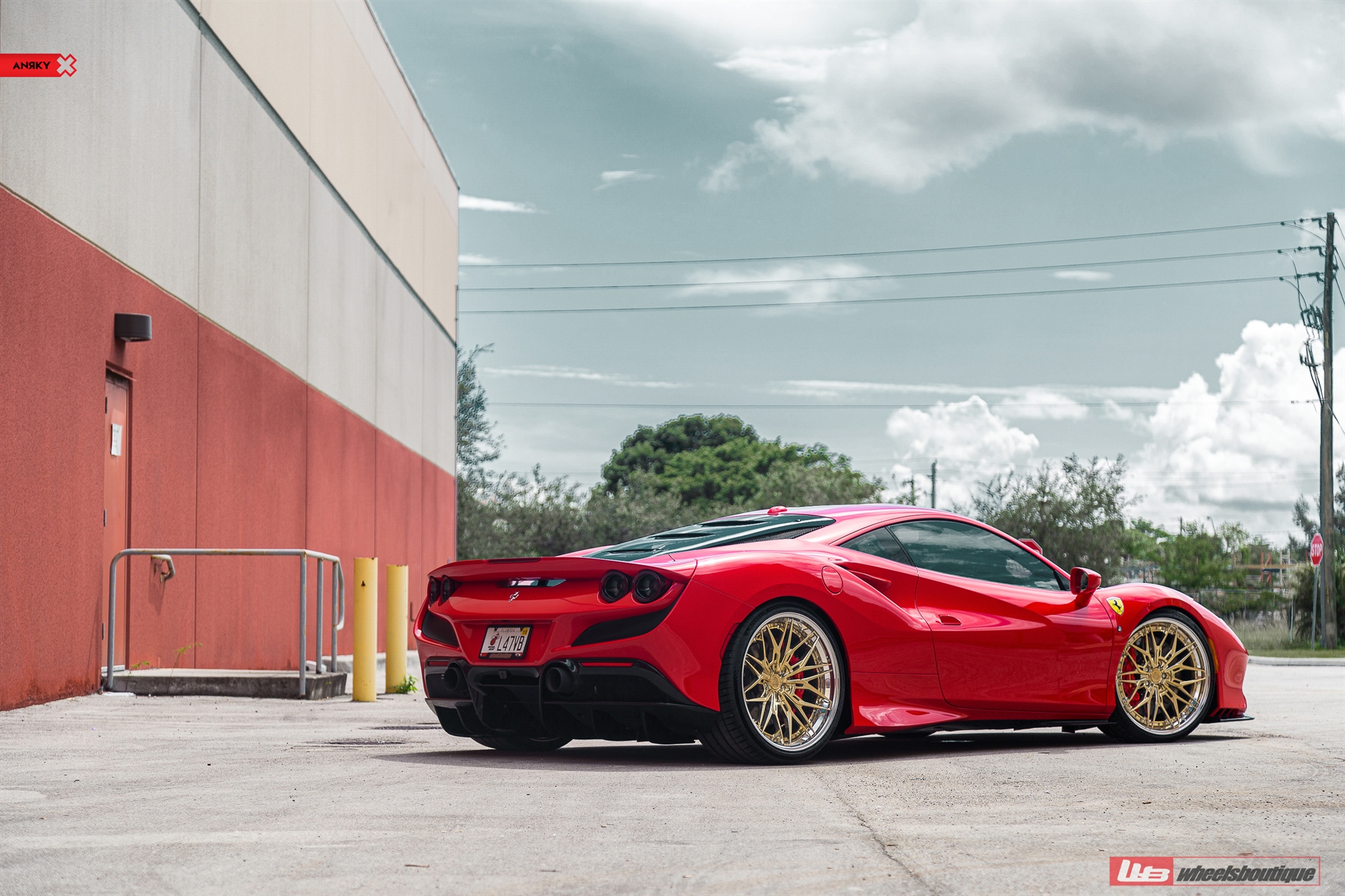 FERRARI F8 TRIBUTO ON ANRKY S3-X1