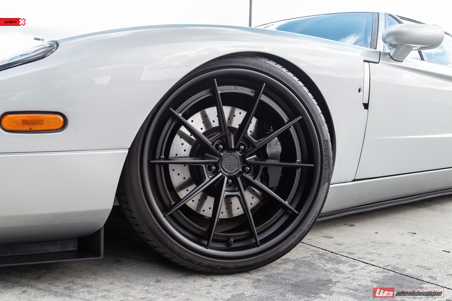 ANRKY AN38 | Ford GT