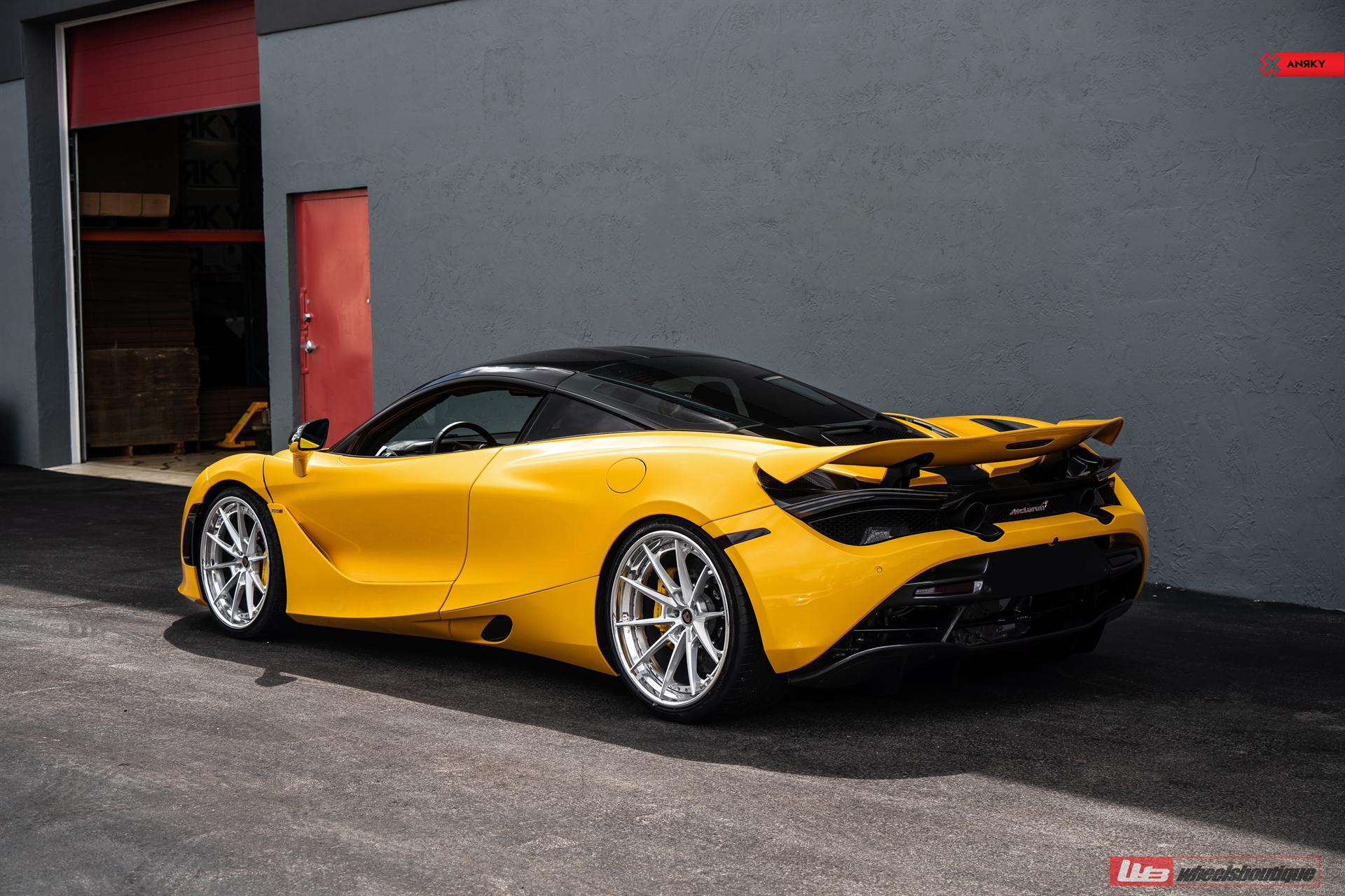 MCLAREN 720S ON ANRKY AN38