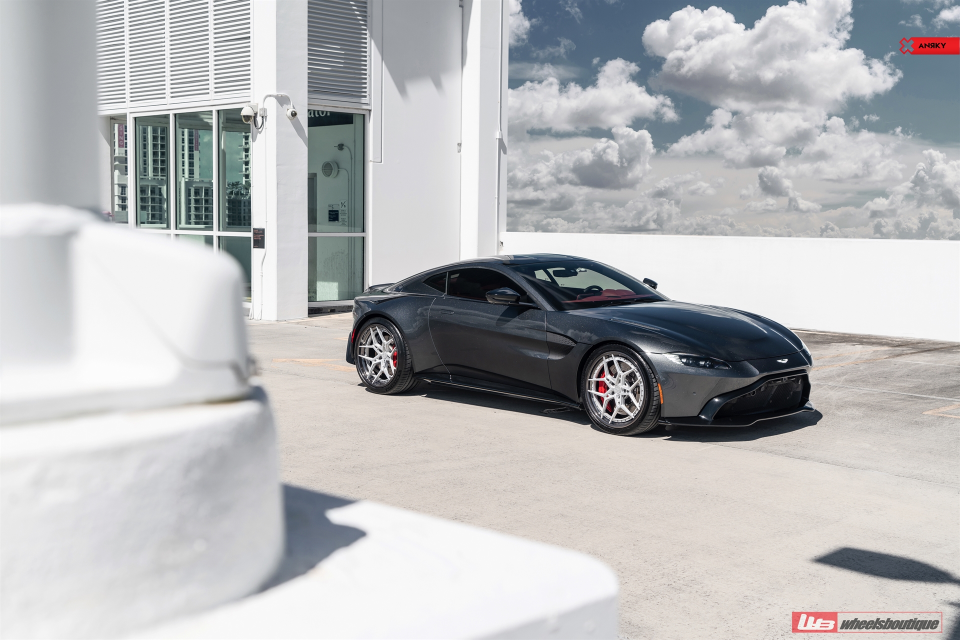 ANRKY S3-X4 | Aston Martin Vantage