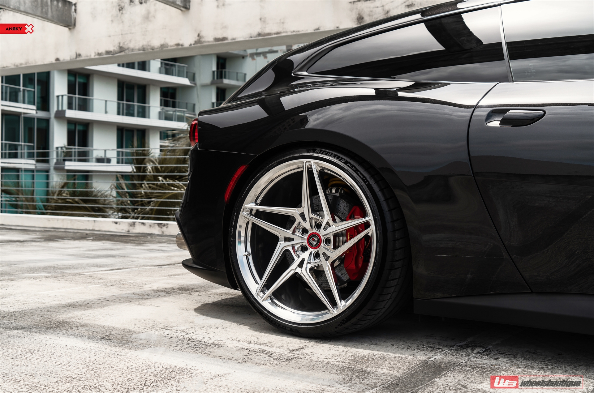 ANRKY S1-X3 | Ferrari GTC4Lusso T