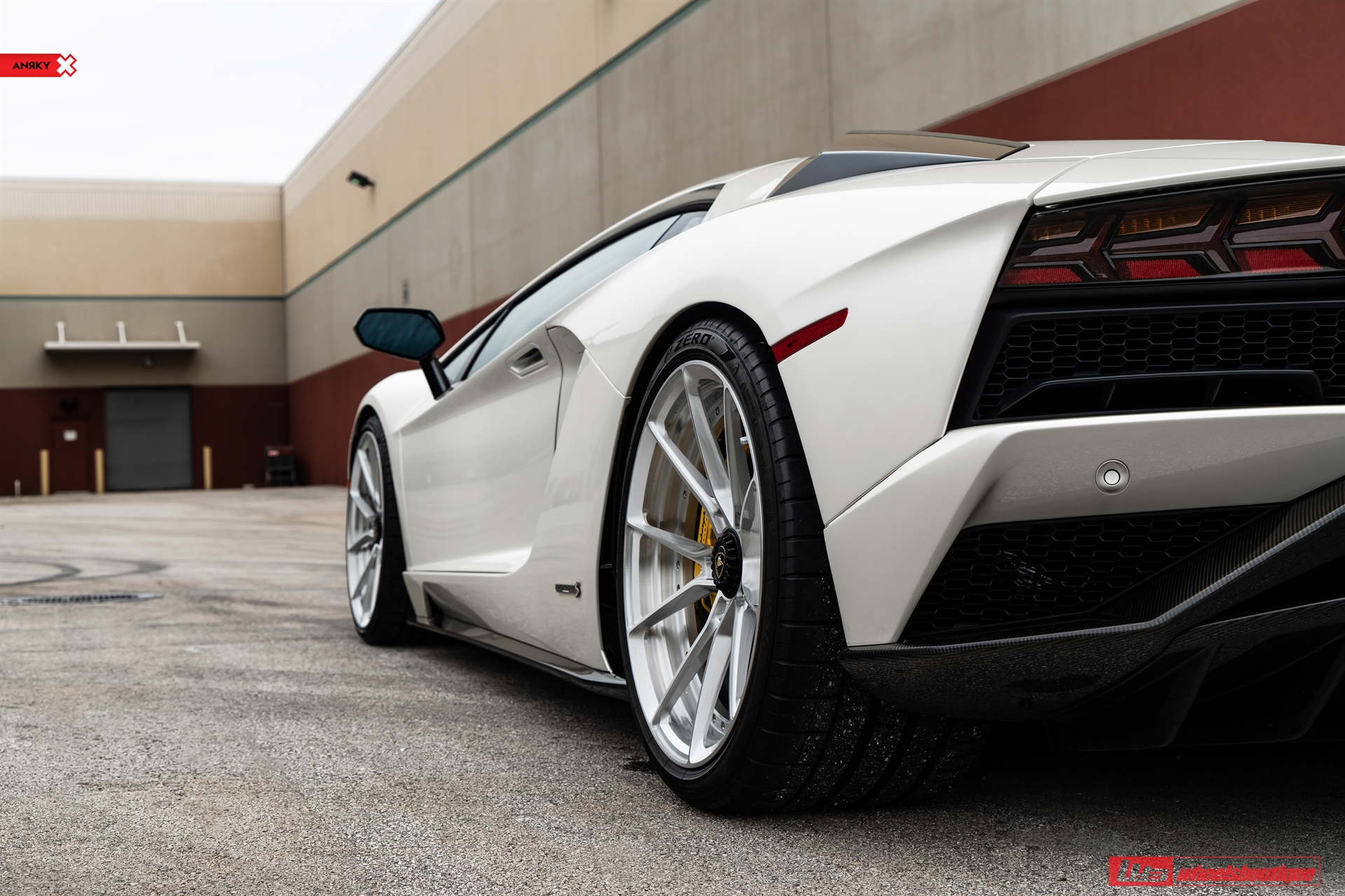 ANRKY AN22 | Lamborghini Aventador S 1