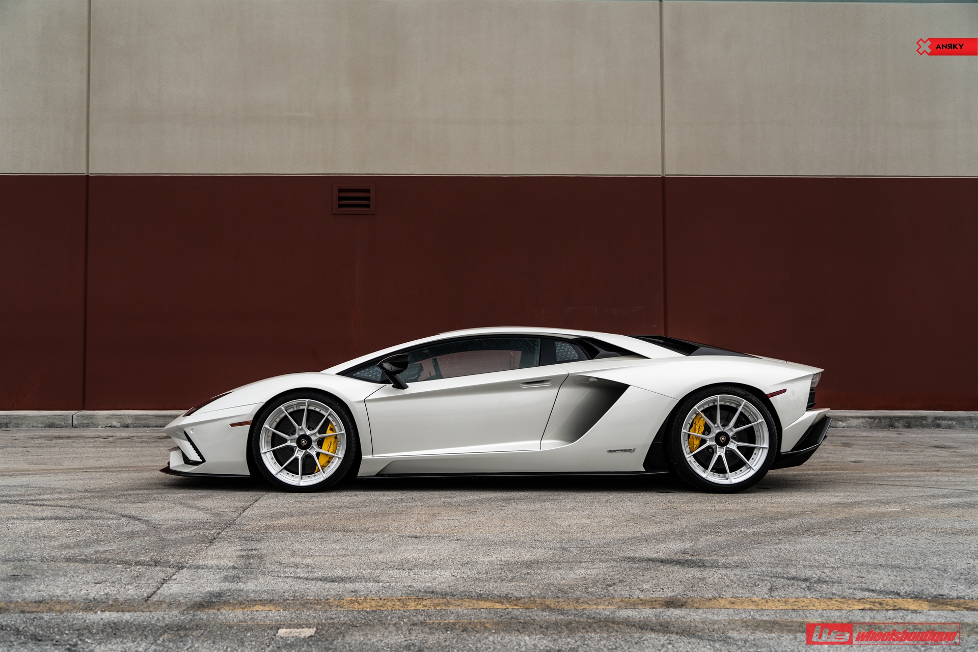 ANRKY AN22 | Lamborghini Aventador S 1