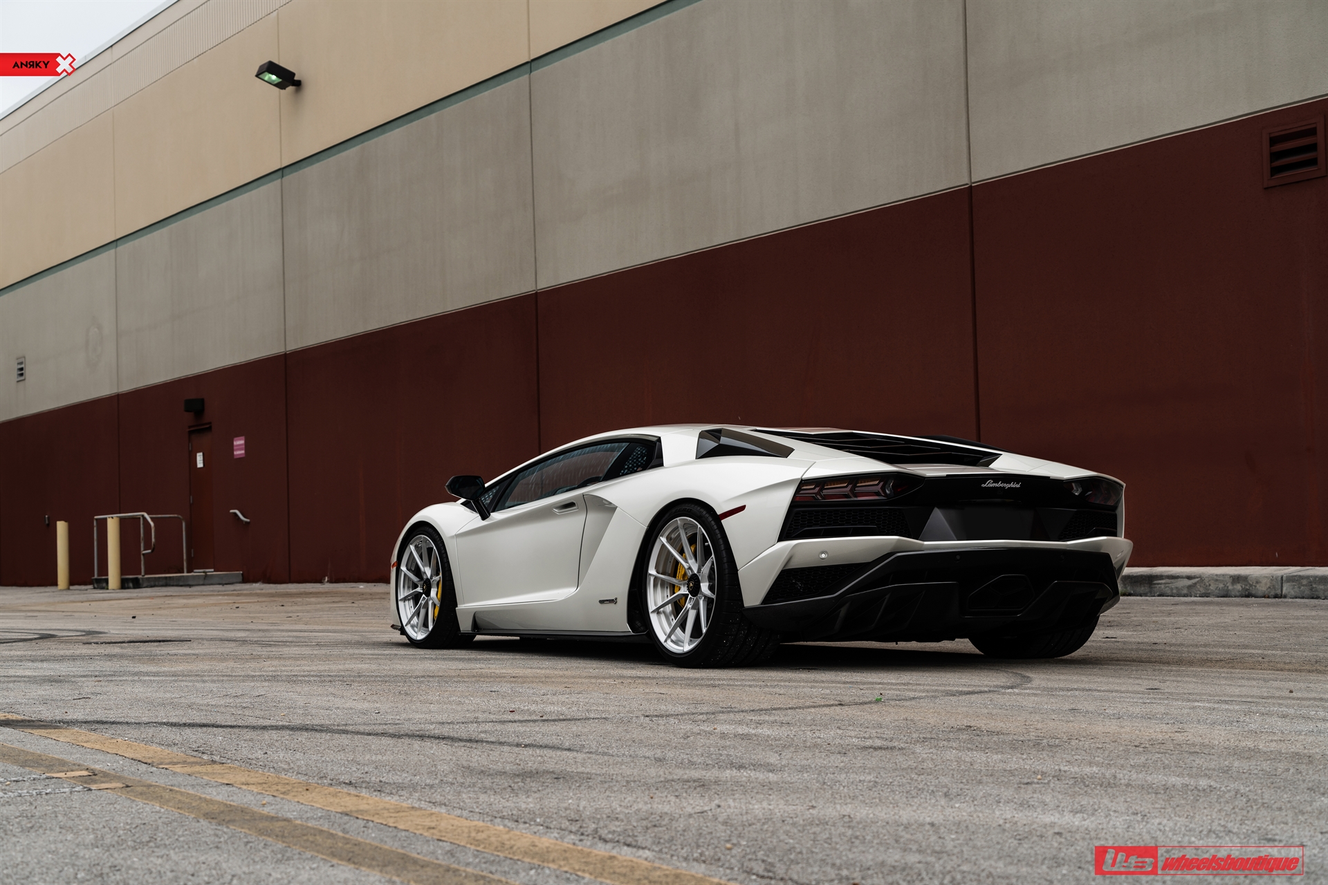 ANRKY AN22 | Lamborghini Aventador S 1