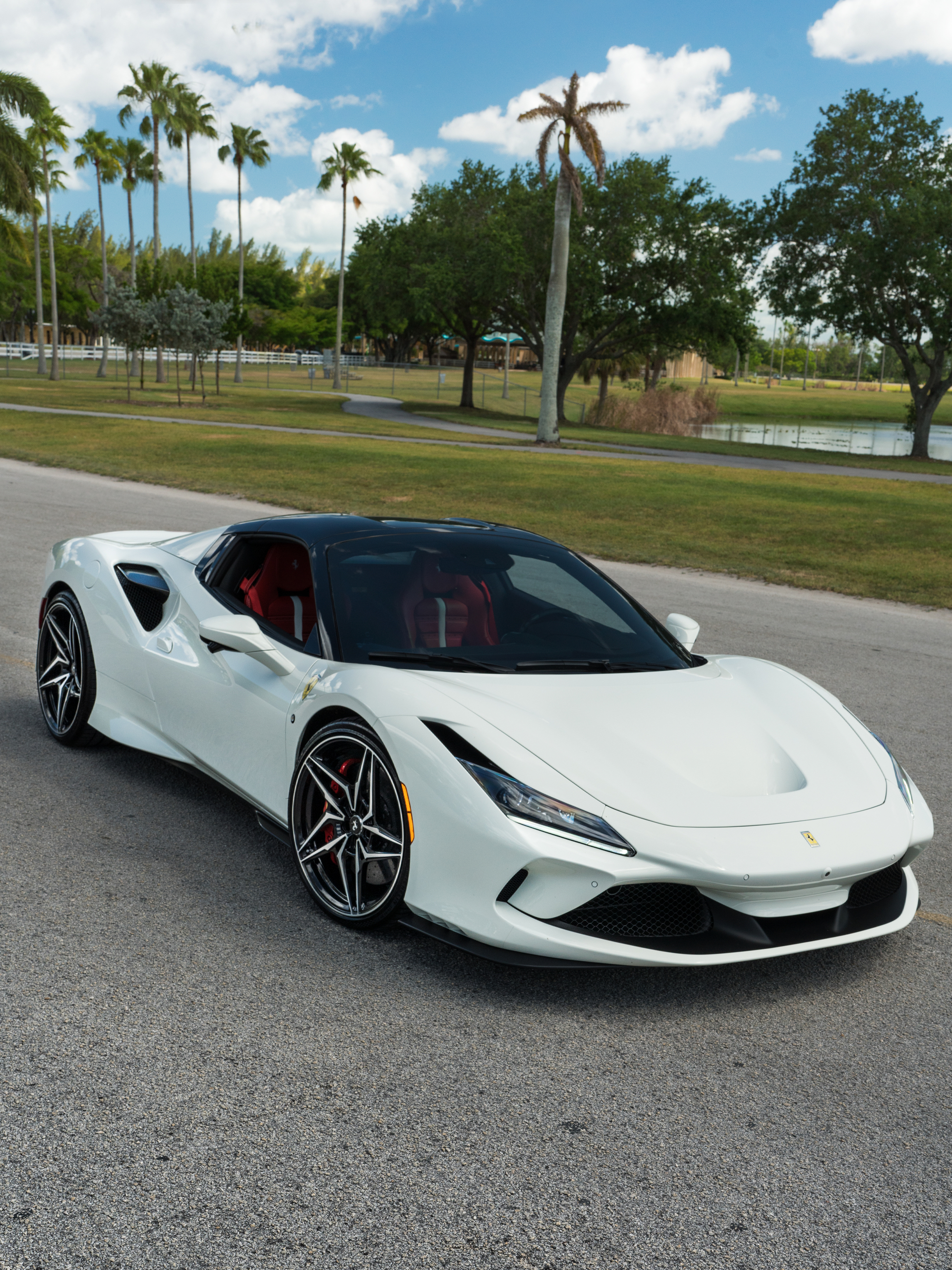 Ferrari F8 Spider | Bianco Avus | ANRKY S3-X1 | Two-Tone: Brushed Clear Face + Gloss Black Windows