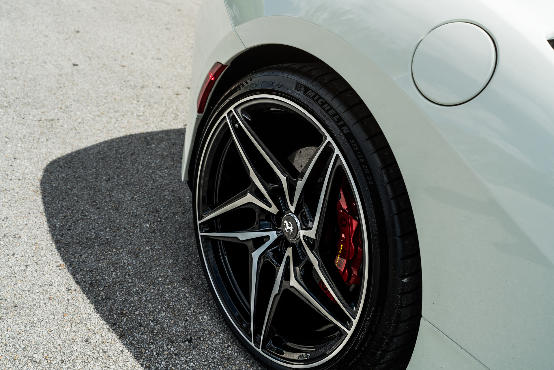 Ferrari F8 Spider | Bianco Avus | ANRKY S3-X1 | Two-Tone: Brushed Clear Face + Gloss Black Windows