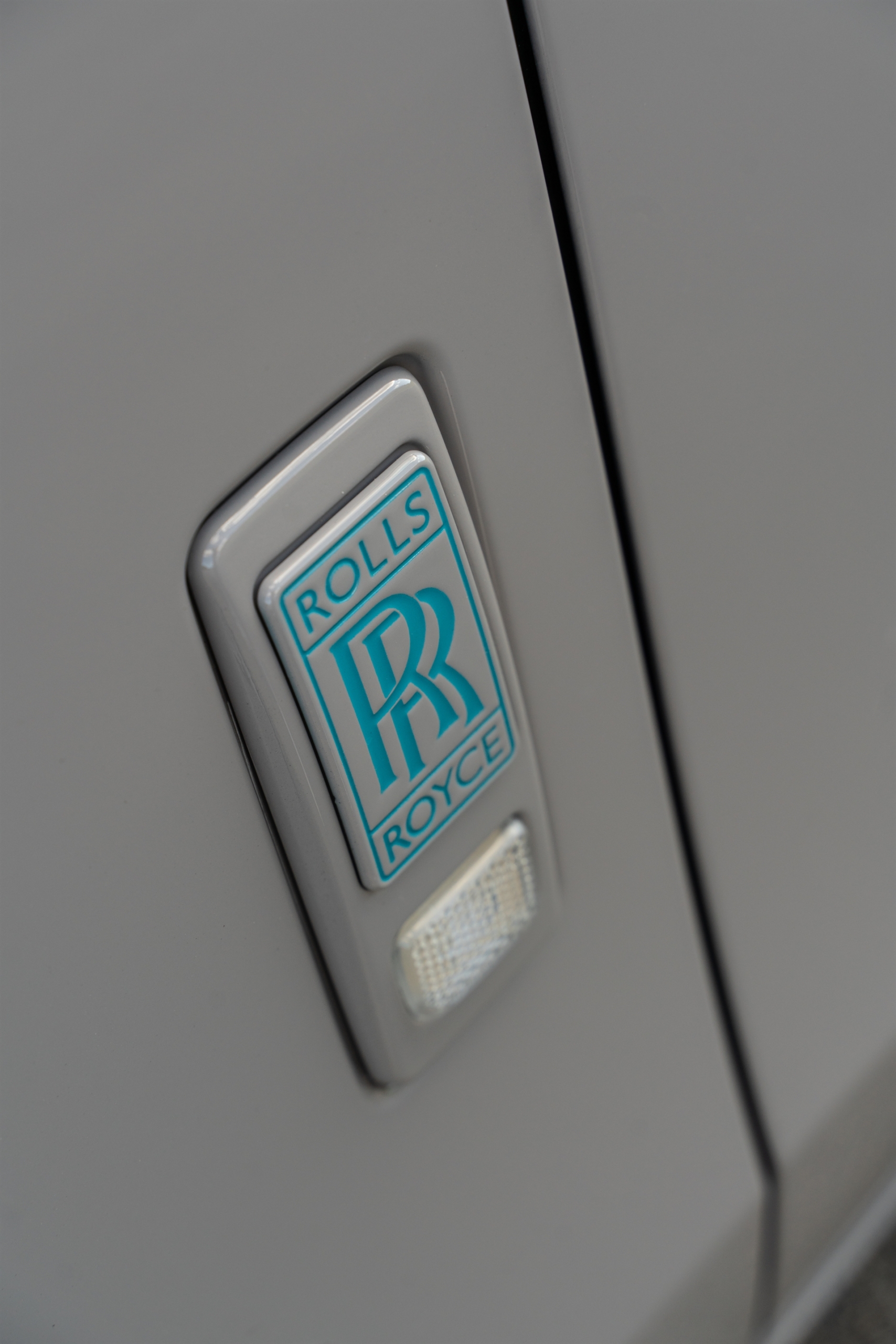 Rolls Royce Ghost Series II | Fashion Grey | on Mansory FD.15 | Fashion Gray
