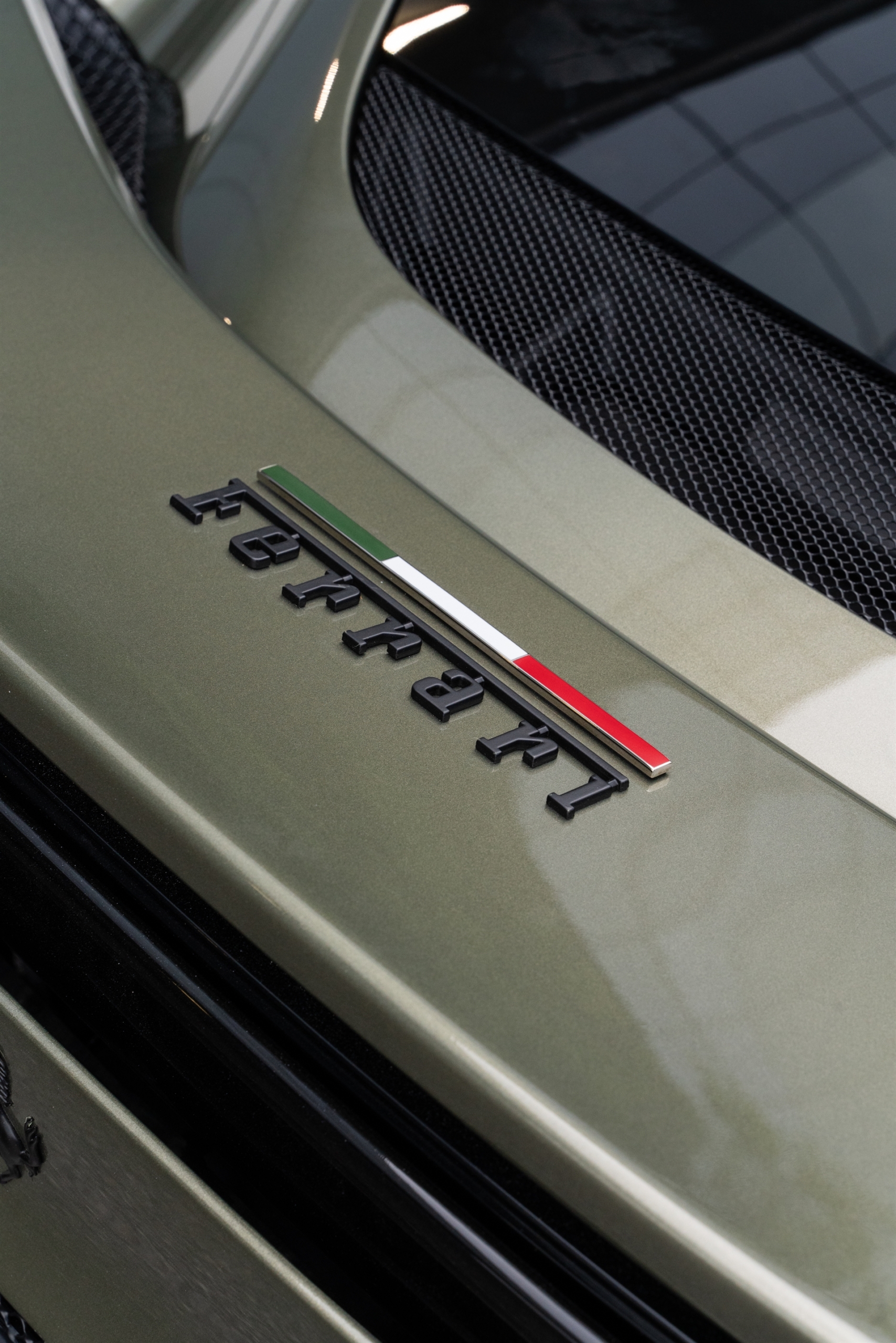 Ferrari 296 GTB | Verde Mansoni | on ANRKY RS5.3 | Mirror Polished Champagne