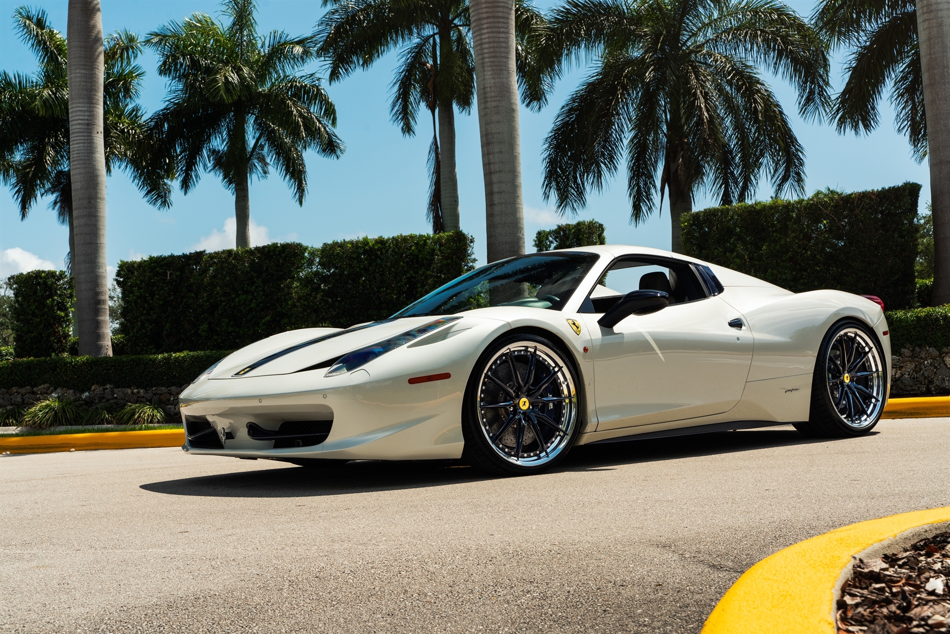 Ferrari 458 on HRE S104SC